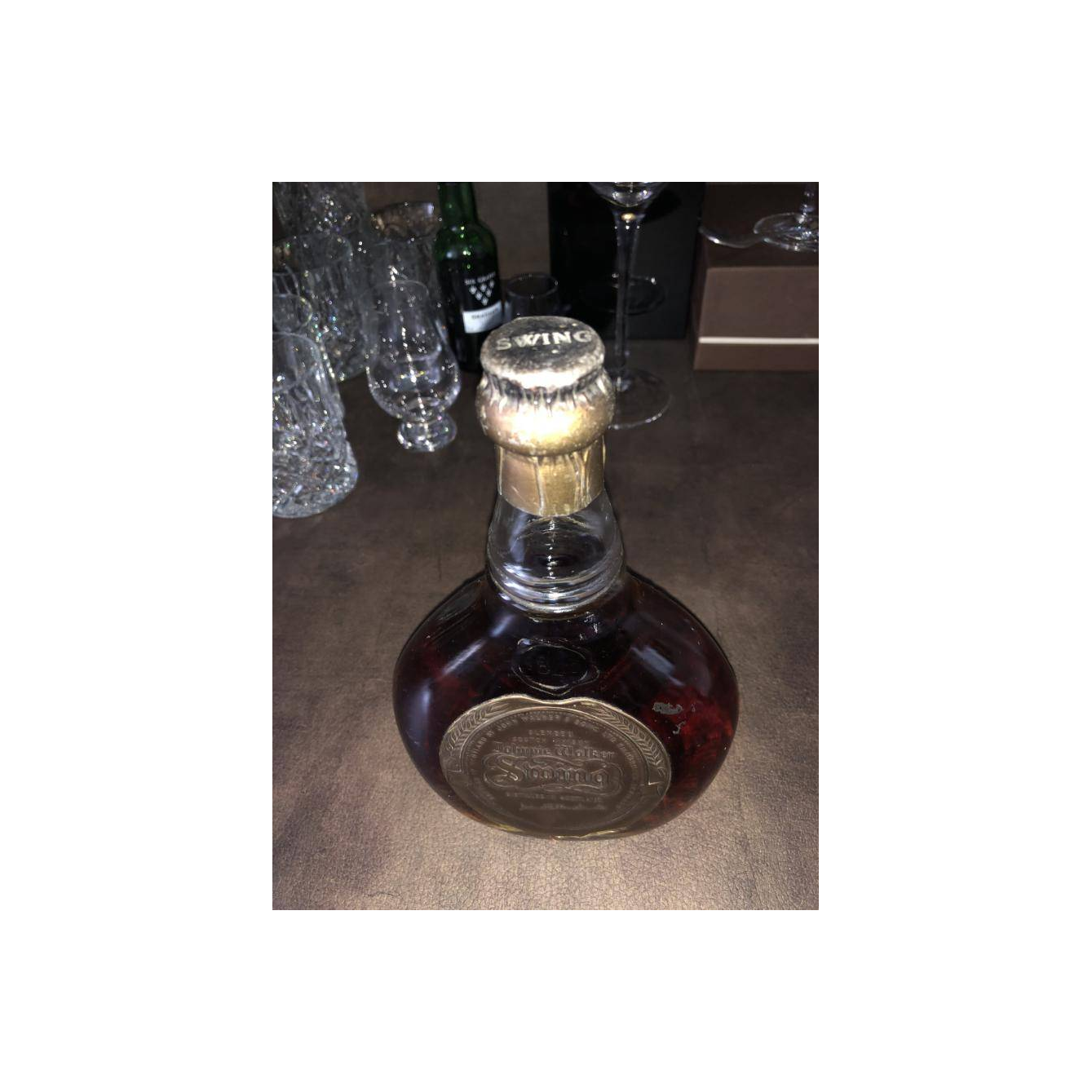 Johnnie Walker Blended Whisky 3
