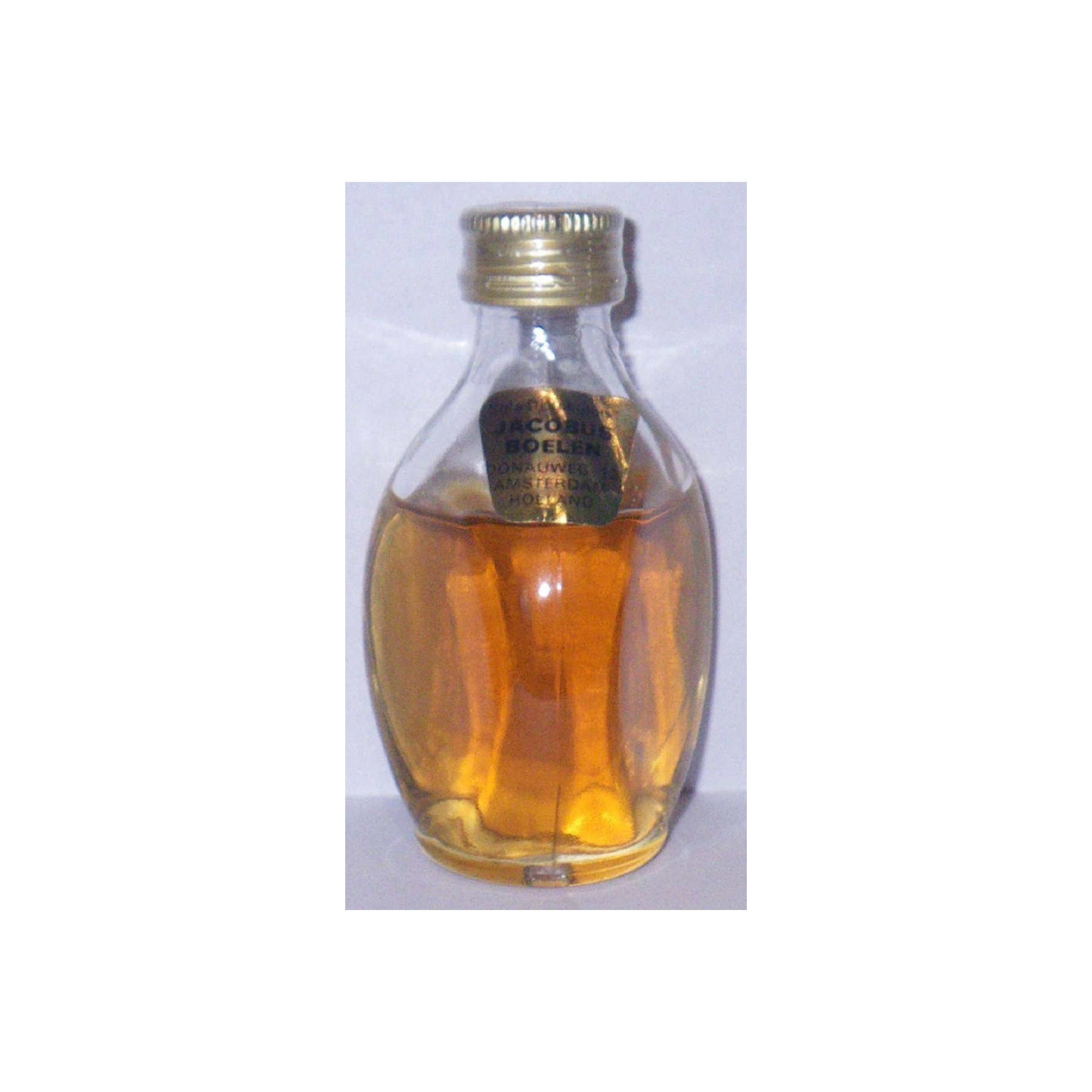 Dimple 12 Years Blended Whisky 3