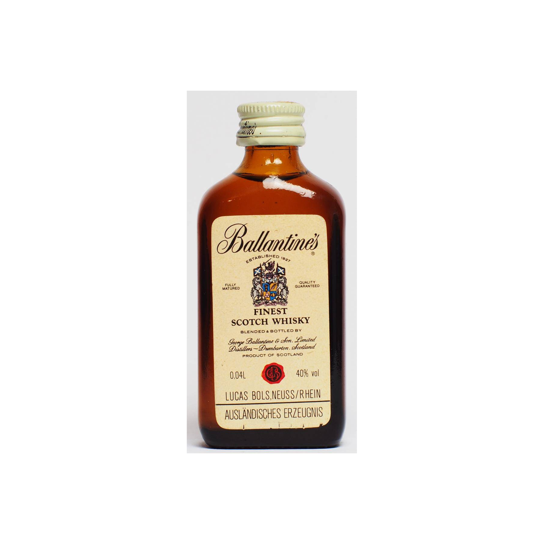 Ballantine's Finest Scotch Whisky 2