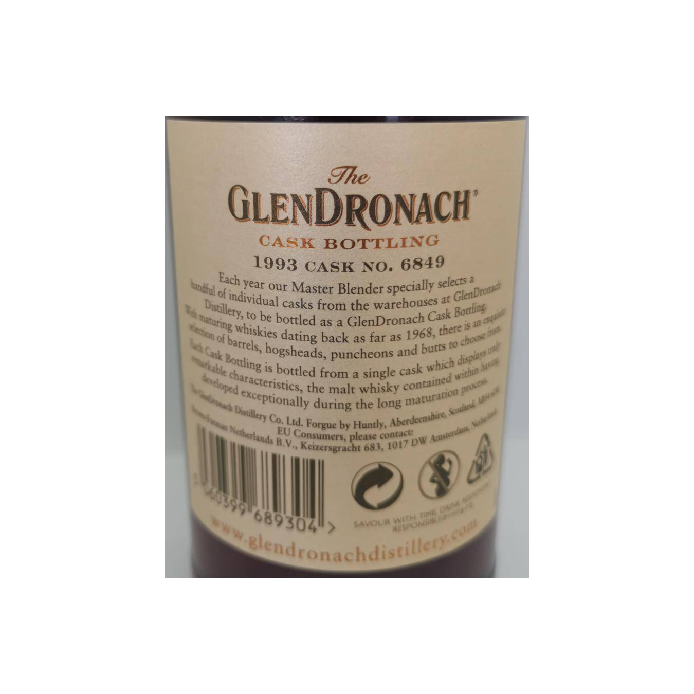 GlenDronach 1993 26 Years Single Malt Whisky 3