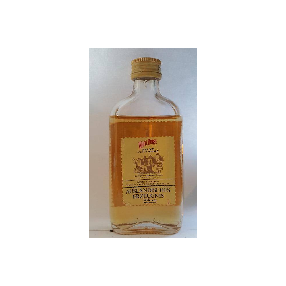 White Horse Blended Whisky 2