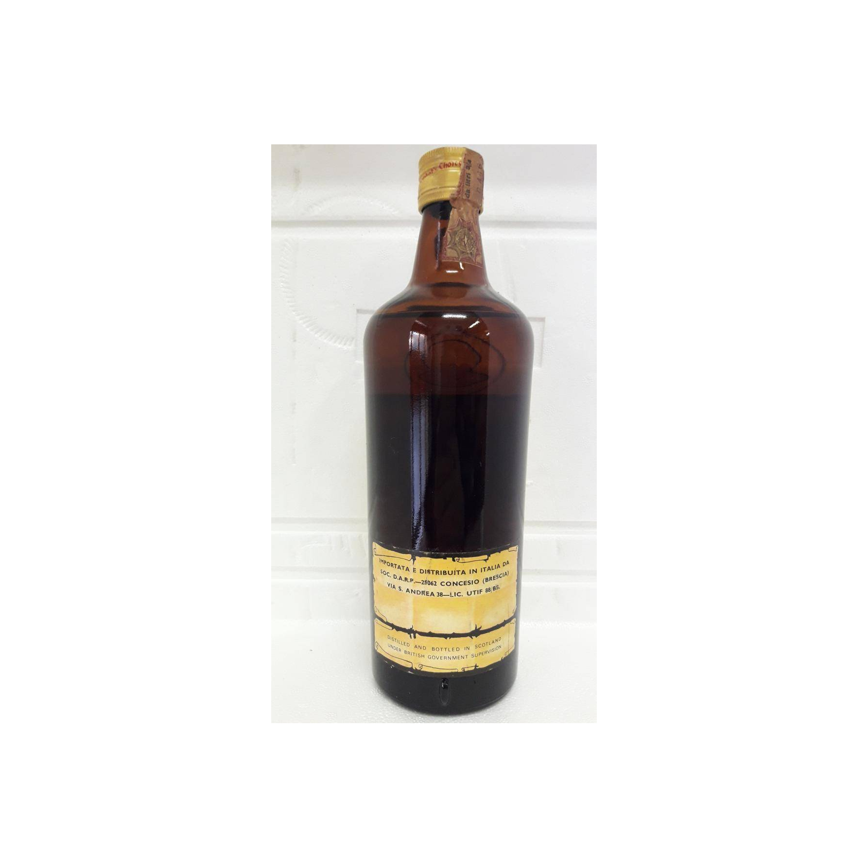 The Abbot's Choice Finest Old Scotch Whisky 2