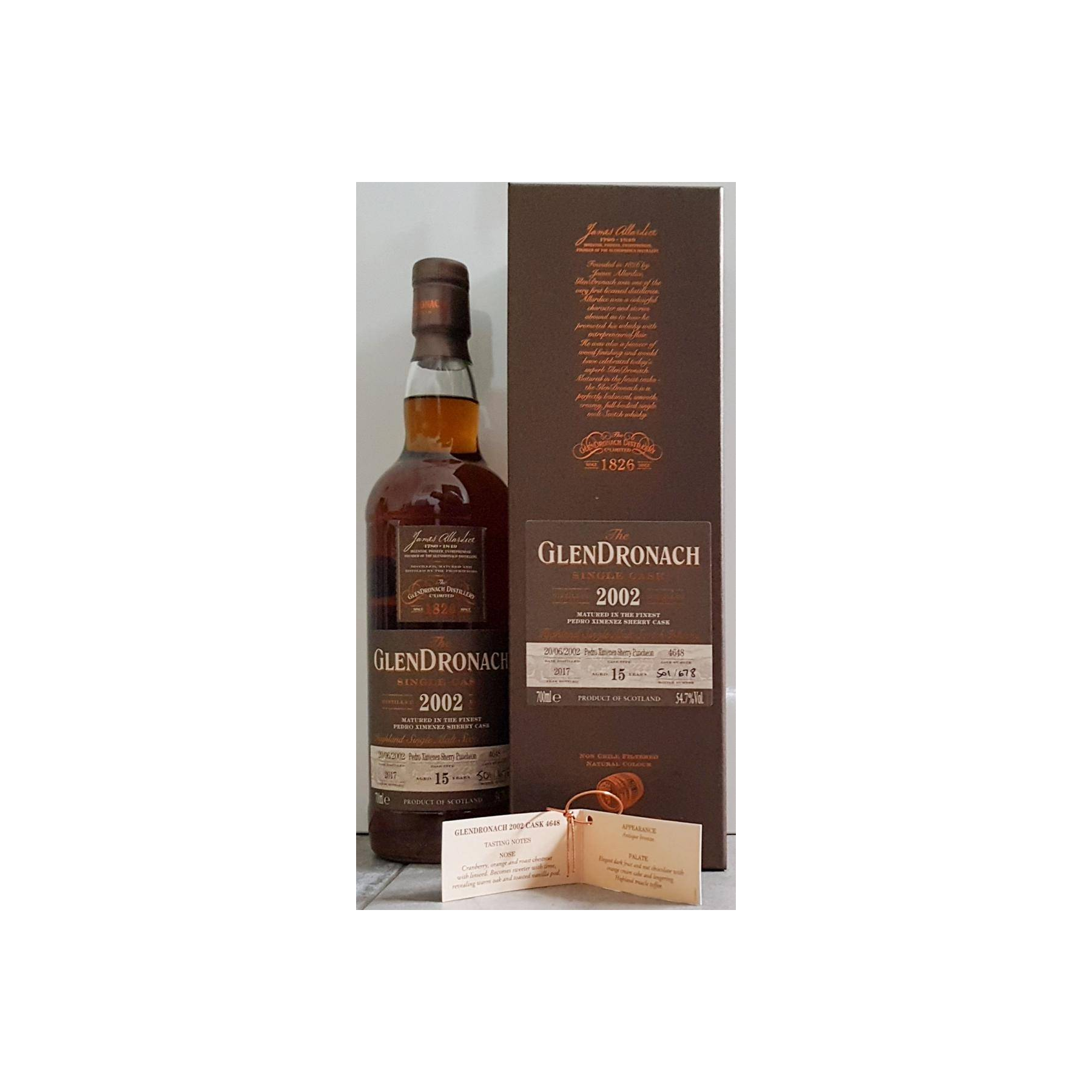 GlenDronach 2002 15 Years Single Malt Whisky 3