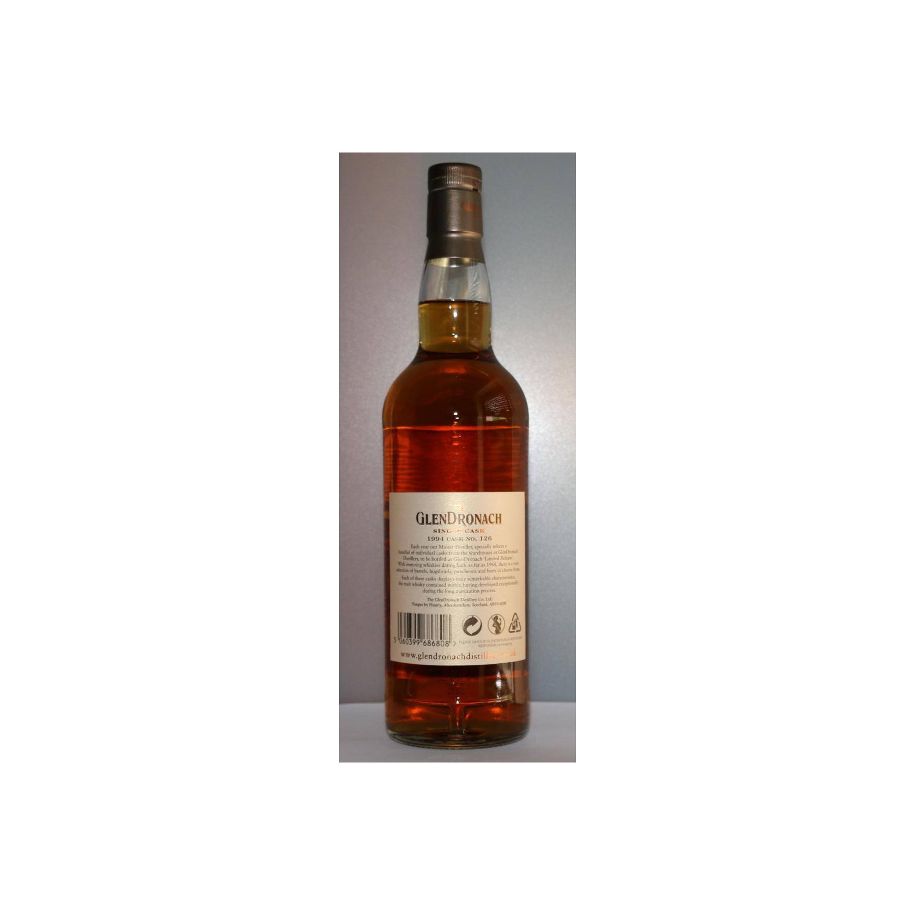 GlenDronach Single Cask 1994 23 Years Single Malt Whisky 2