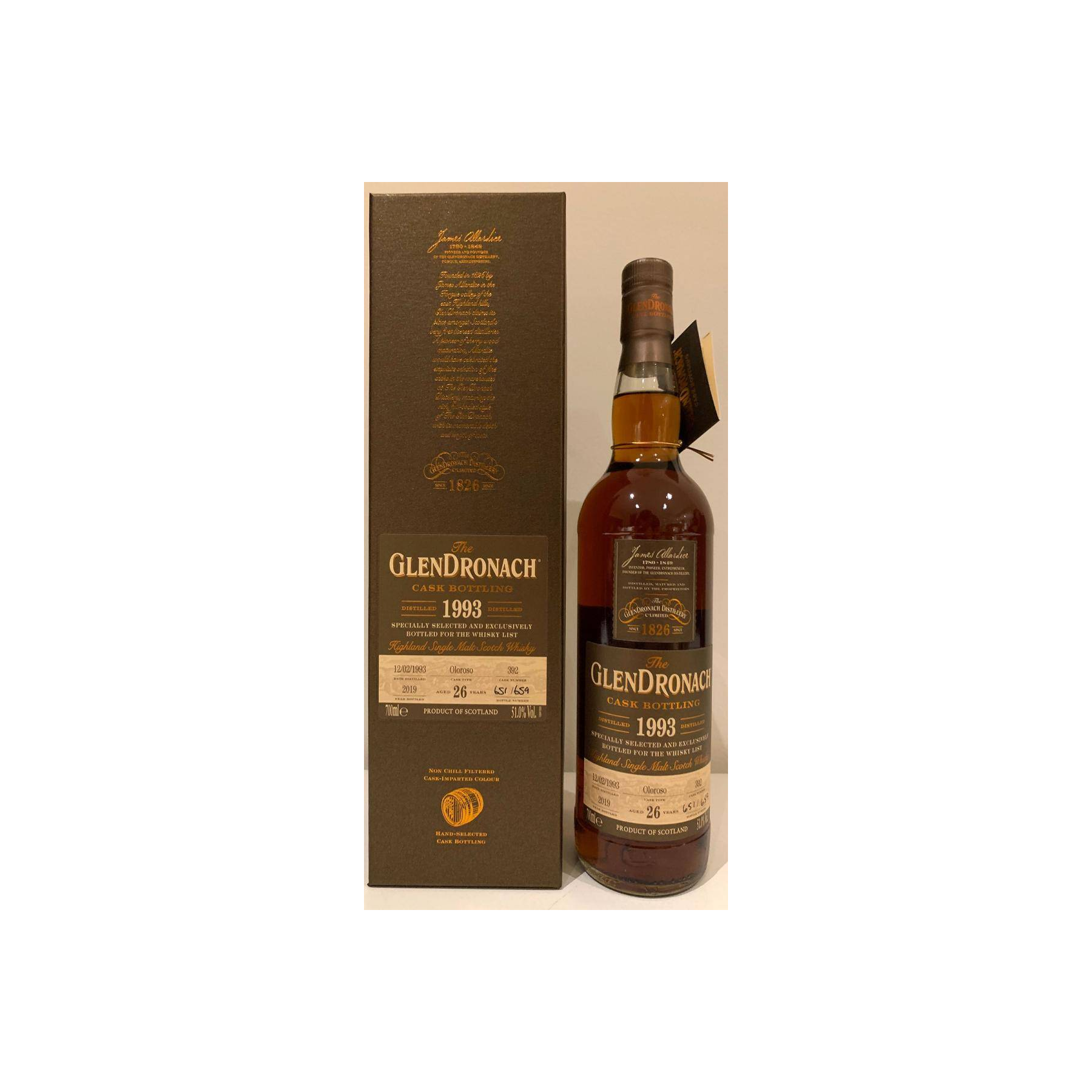GlenDronach 1993 26 Years Single Malt Whisky 3