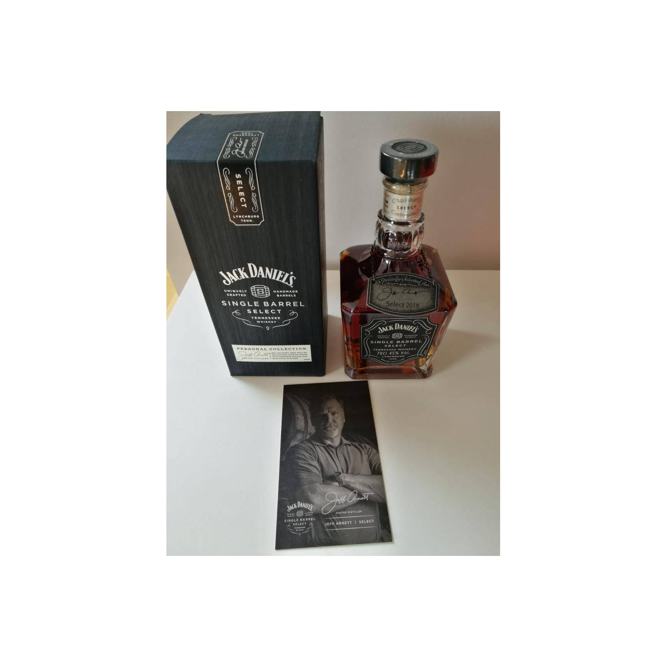 Jack Daniel's Tennessee Whisky  3