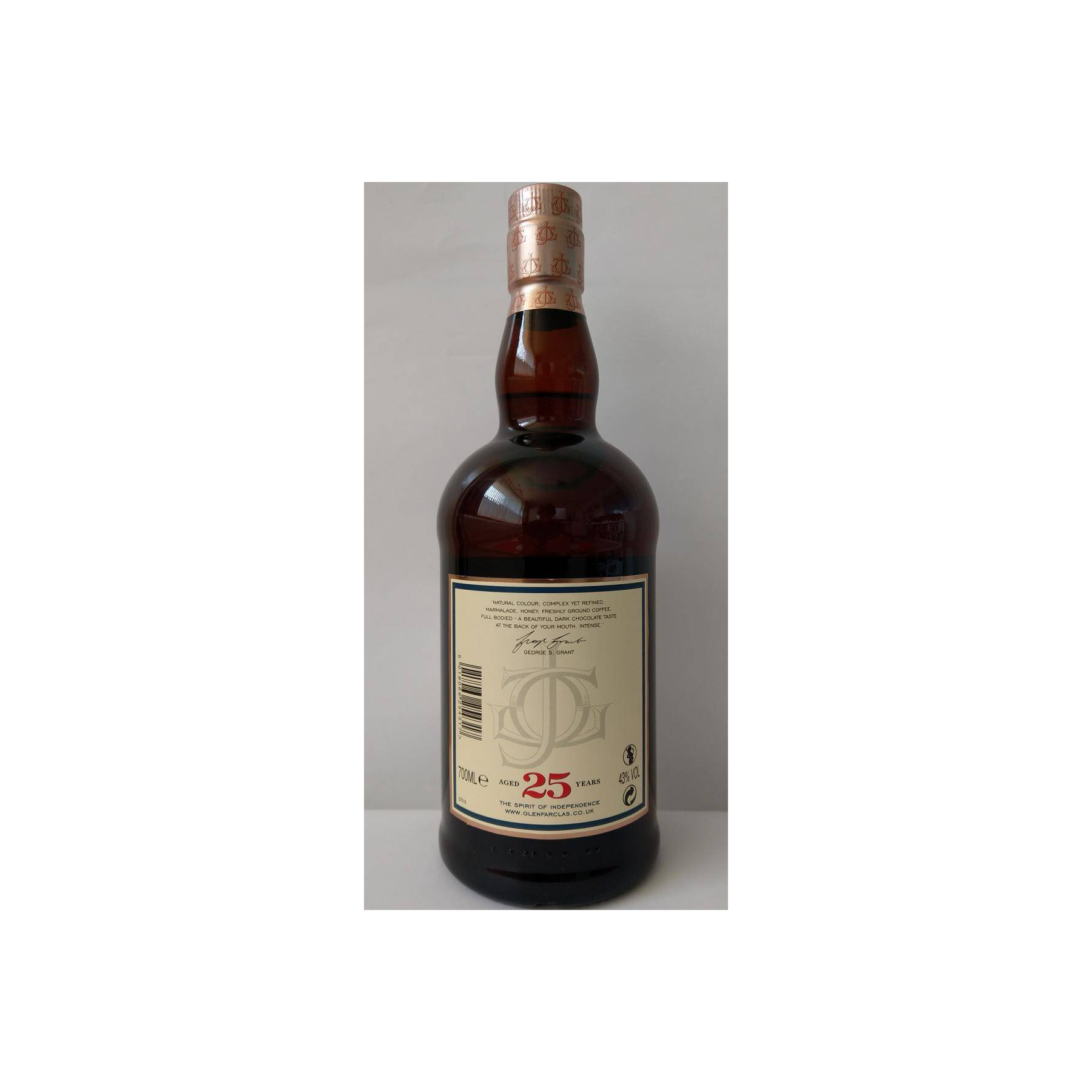 Glenfarclas 25 Years Single Malt Whisky 2