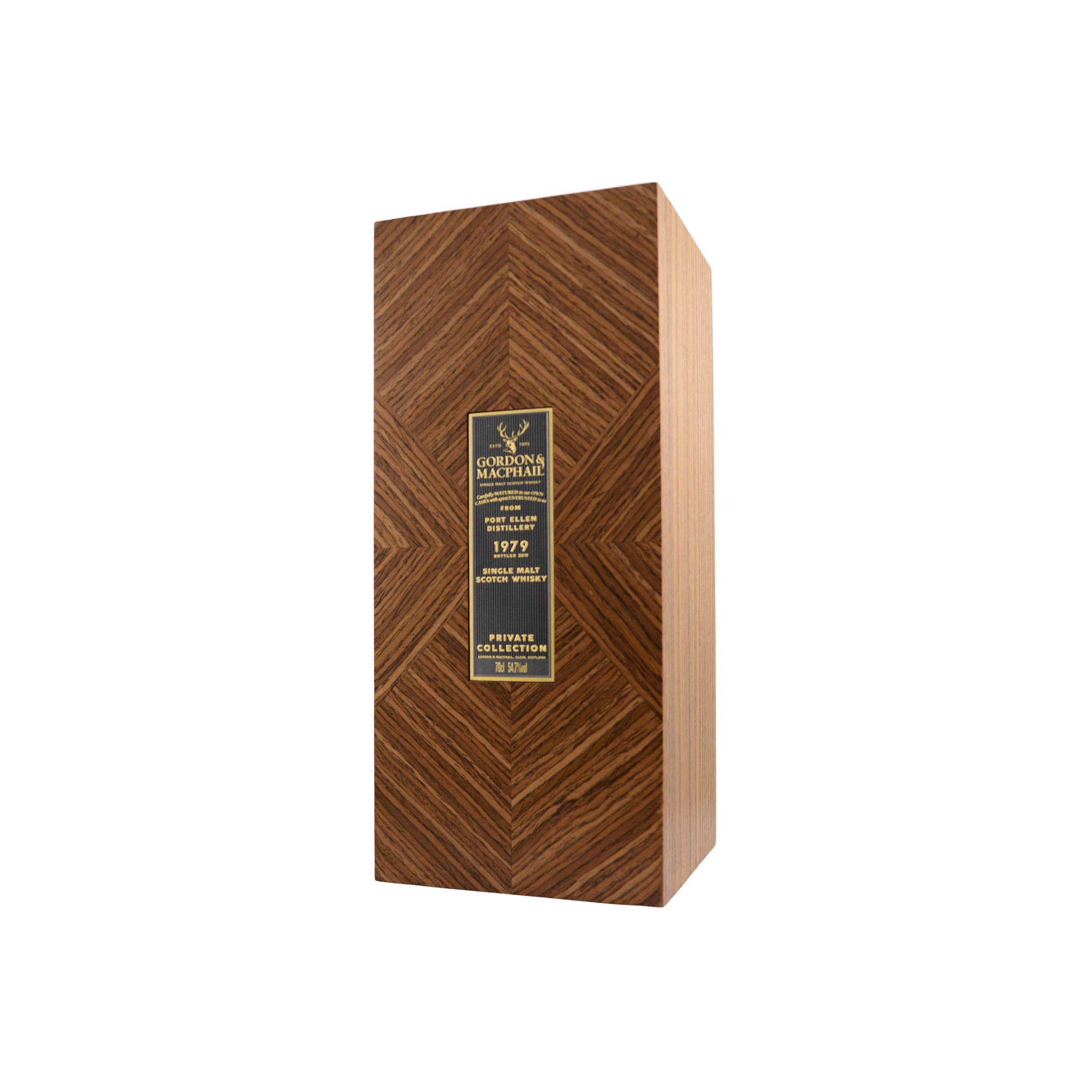 Port Ellen 1979 40 Years Single Malt Whisky 3