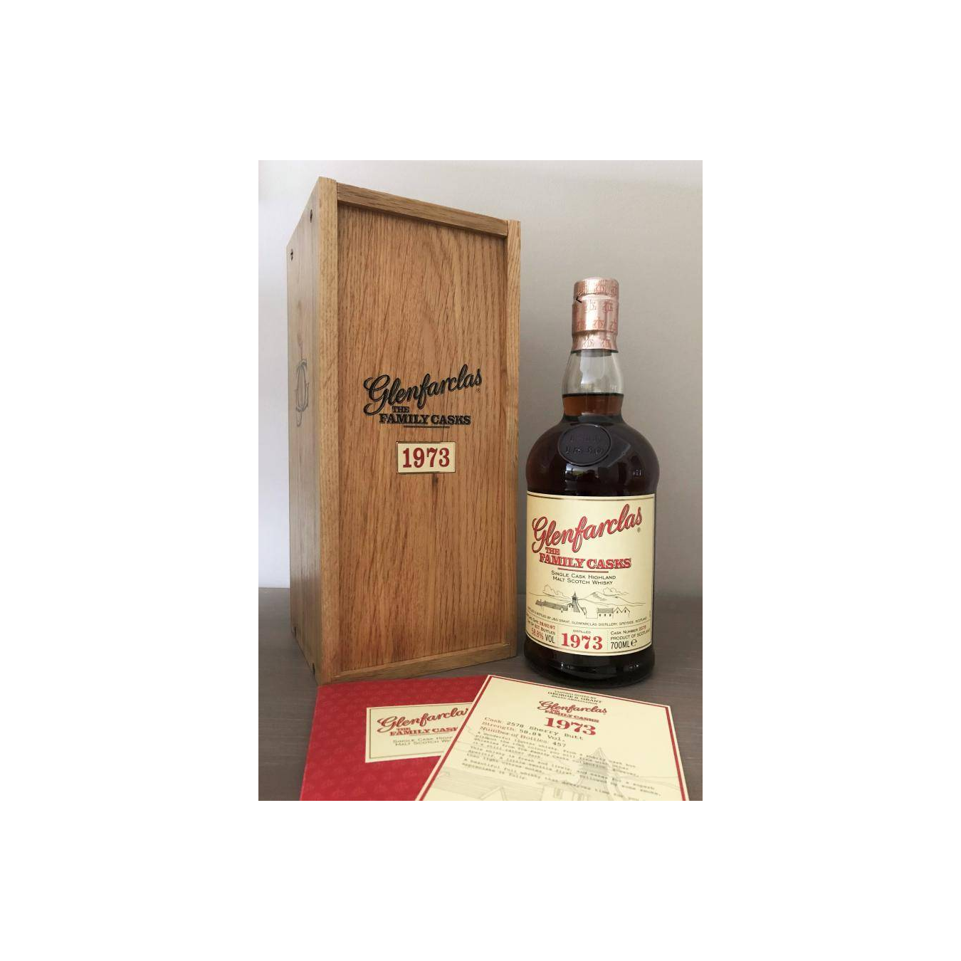 Glenfarclas 1973 33 Years Single Malt Whisky 2
