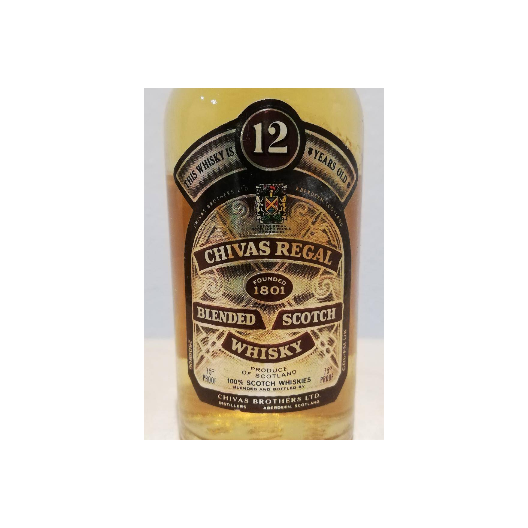 Chivas Regal Blended Scotch Whisky 12 Years Blended Whisky 3
