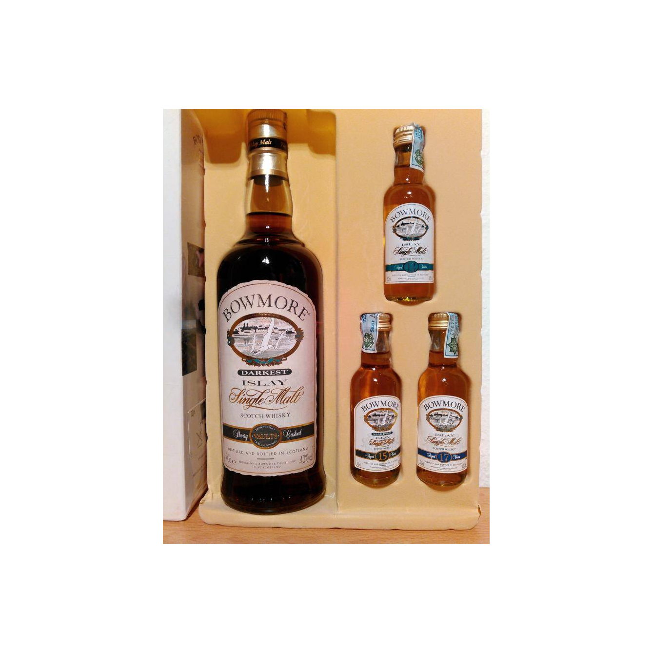 Bowmore Single Malt Whisky 2