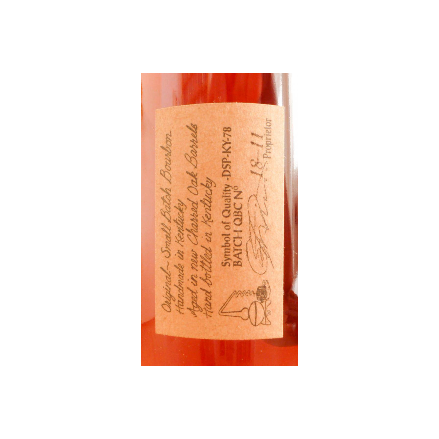 Noah's Mill Genuine Bourbon Whiskey 2