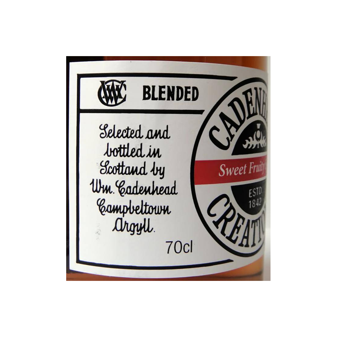 Cadenhead 20 Years Blended Whisky 3