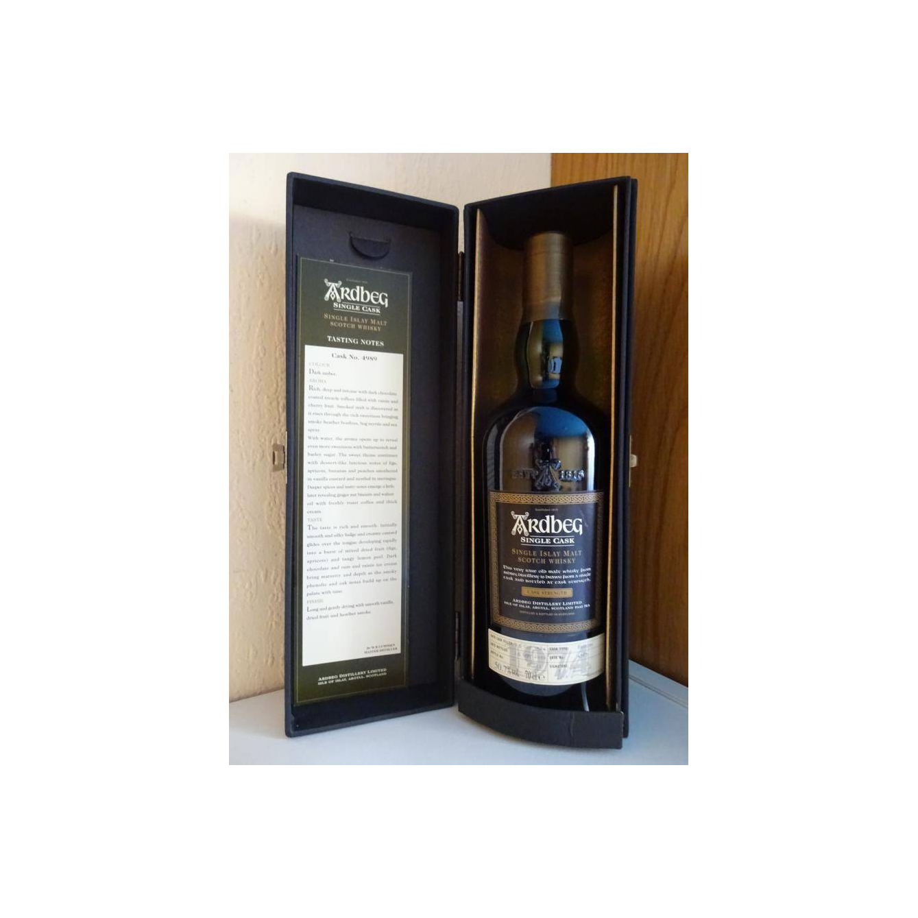 Ardbeg Single Cask 1974 31 Years Single Malt Whisky 2