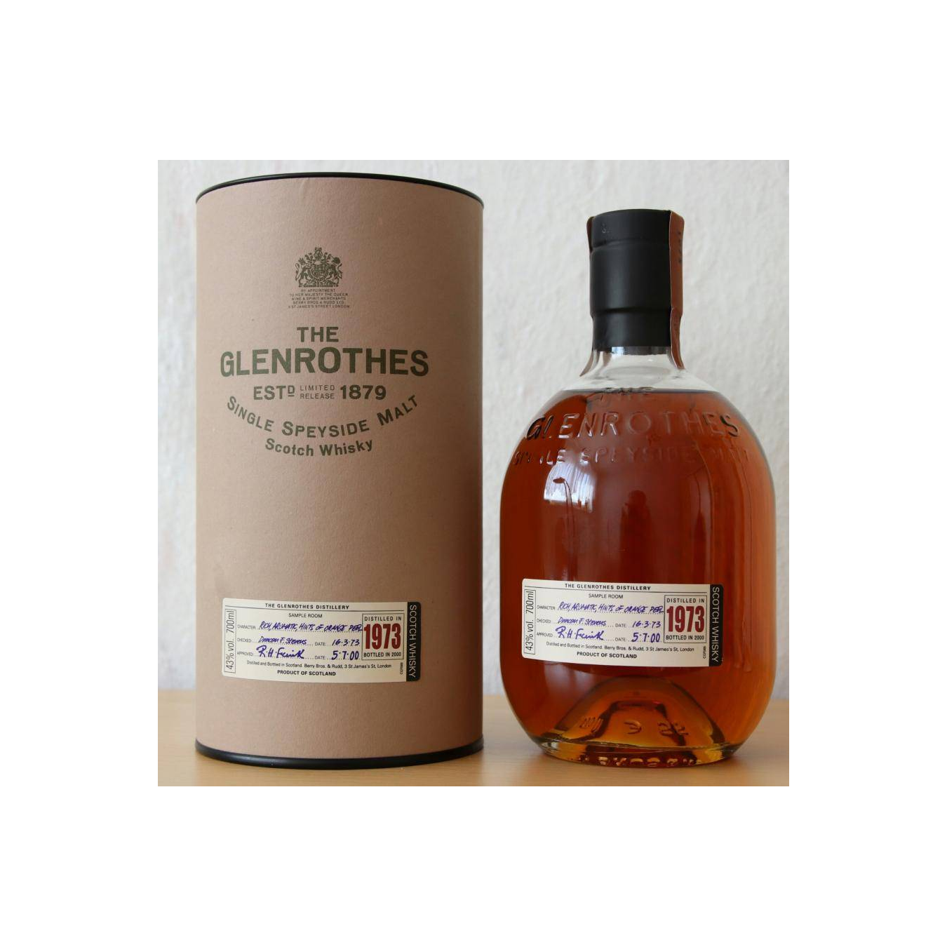The Glenrothes 1973 27 Years Single Malt Whisky 2