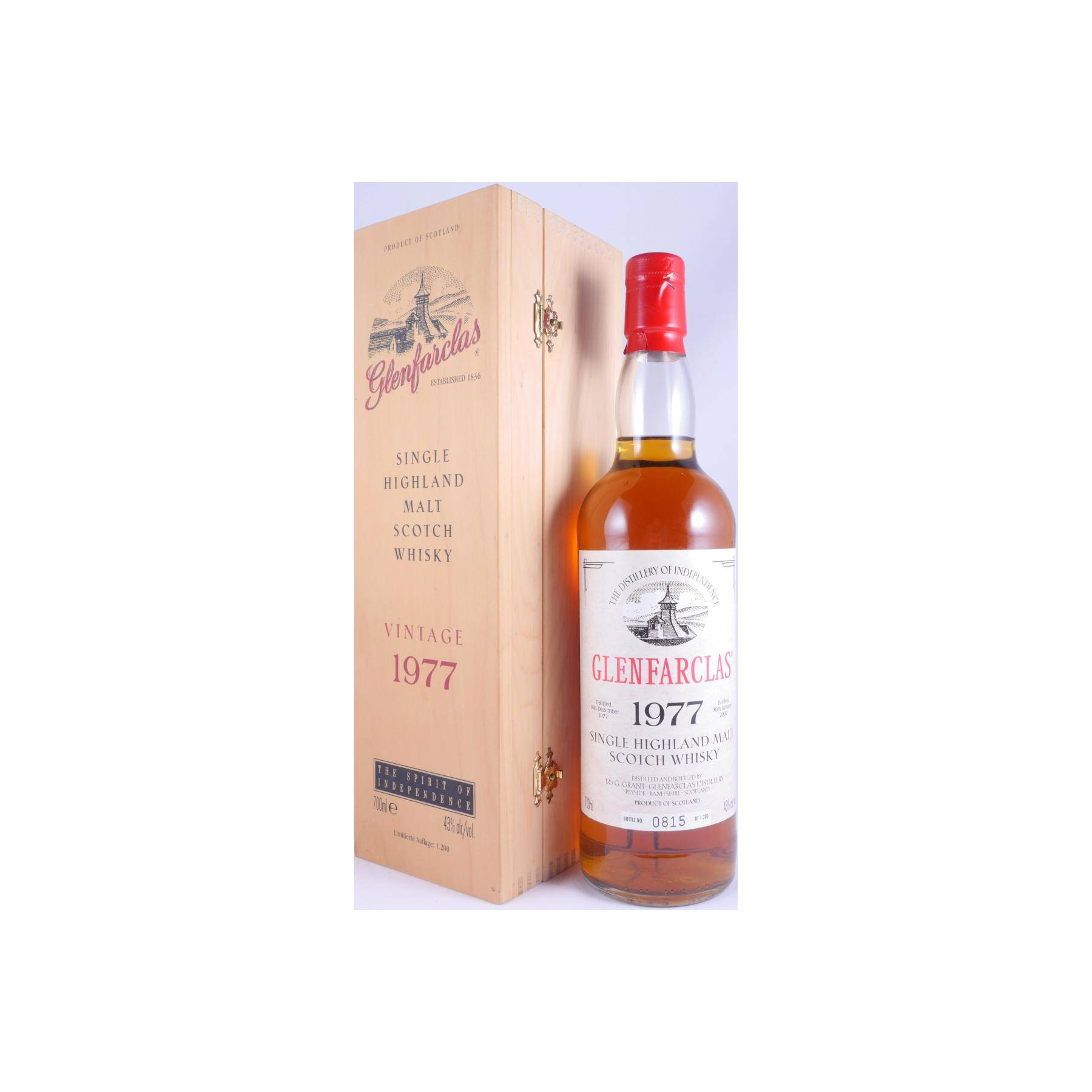 Glenfarclas 1977 24 Years Single Malt Whisky 3