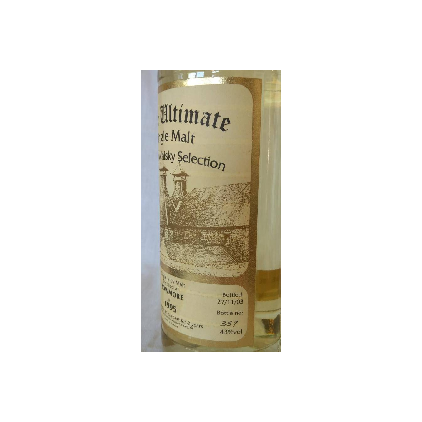 Bowmore The Ultimate 1995 8 Years Single Malt Whisky 2