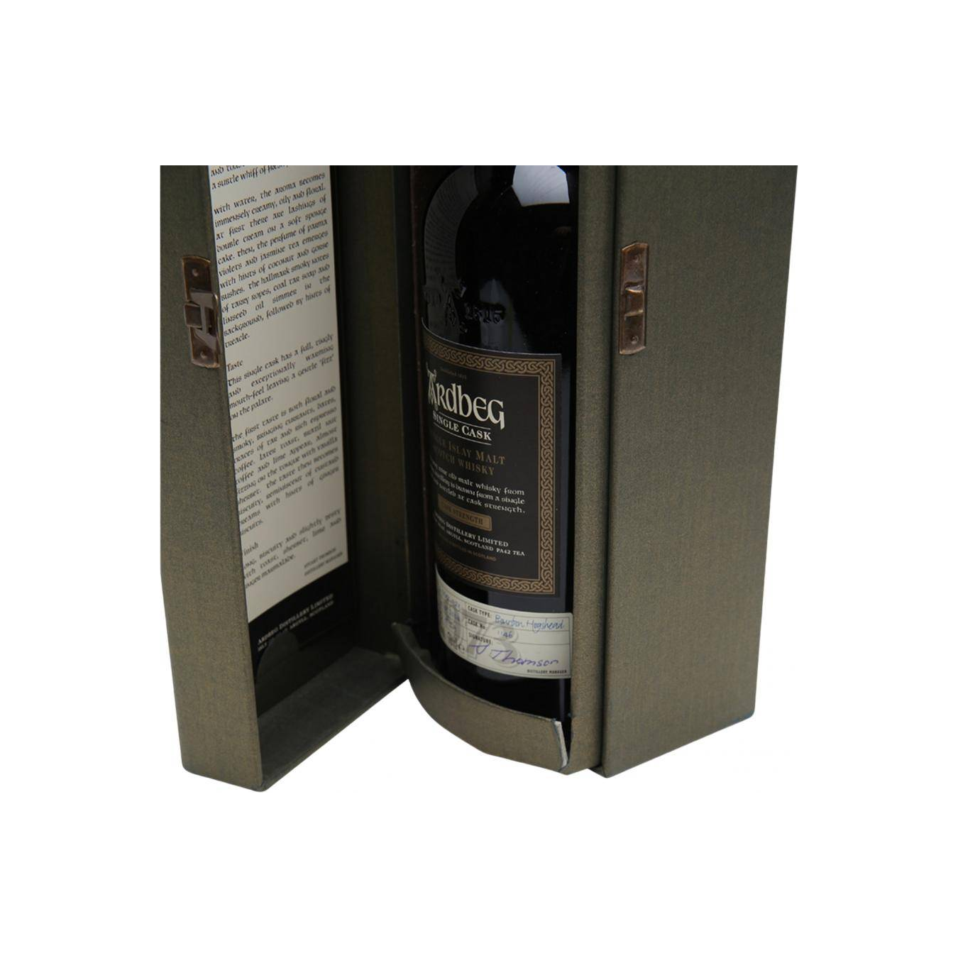 Ardbeg 1973 31 Years Single Malt Whisky 3
