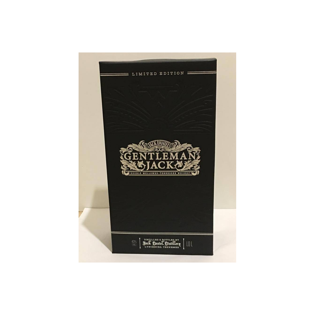 Jack Daniel's Limited Edition Tennessee Whisky  2