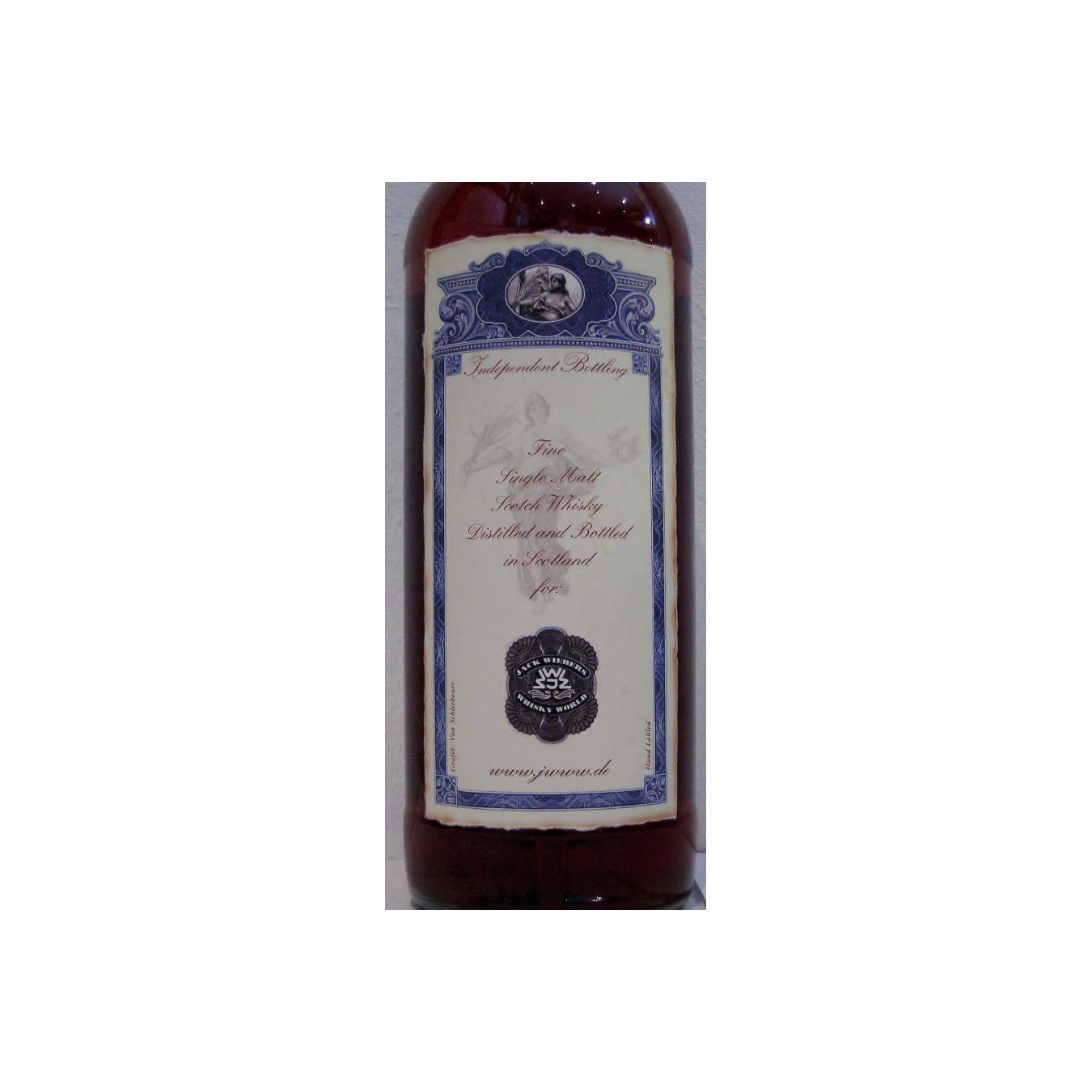 The Scotch Malt Whisky Society 1981 23 Years Single Malt Whisky 3