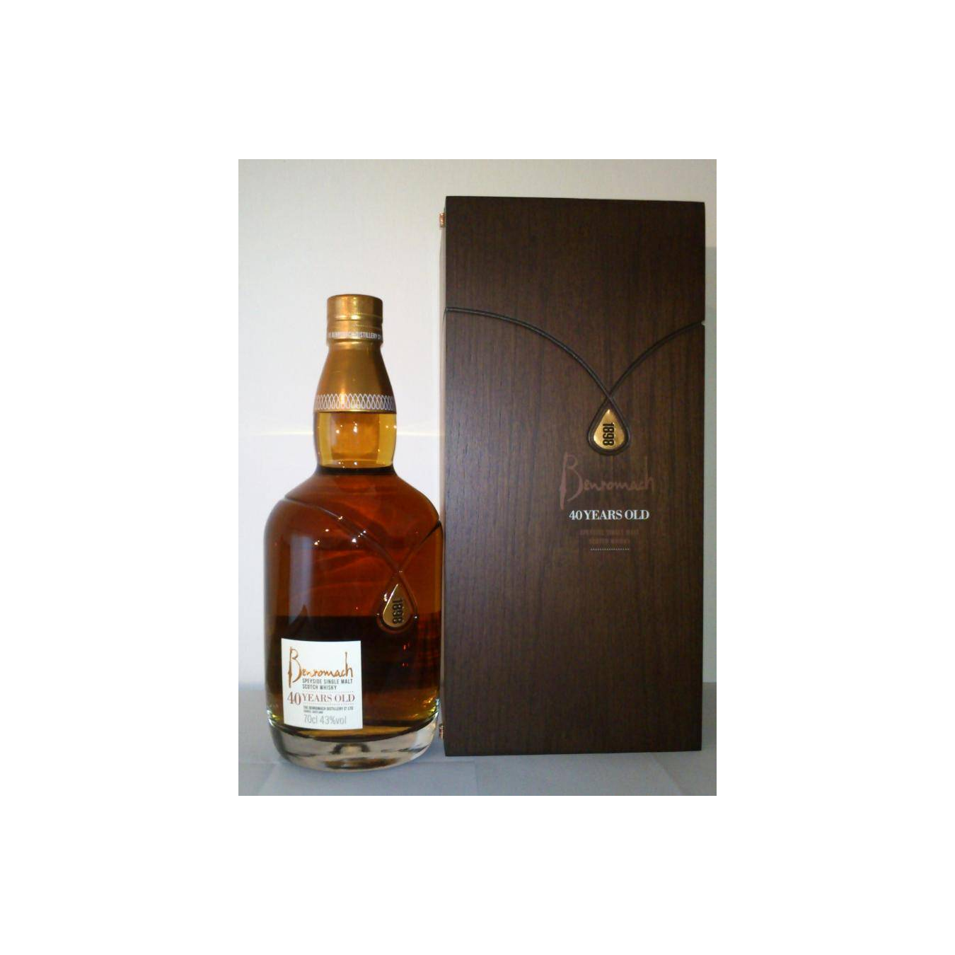 Benromach 40 Years Single Malt Whisky 3