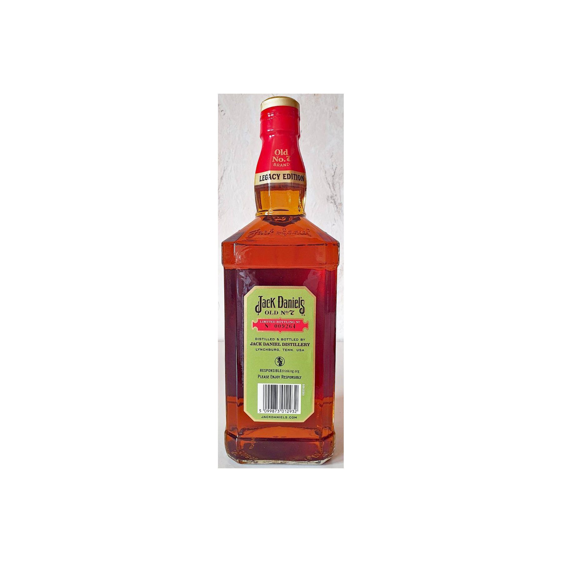 Jack Daniel's Tennessee Whisky  2