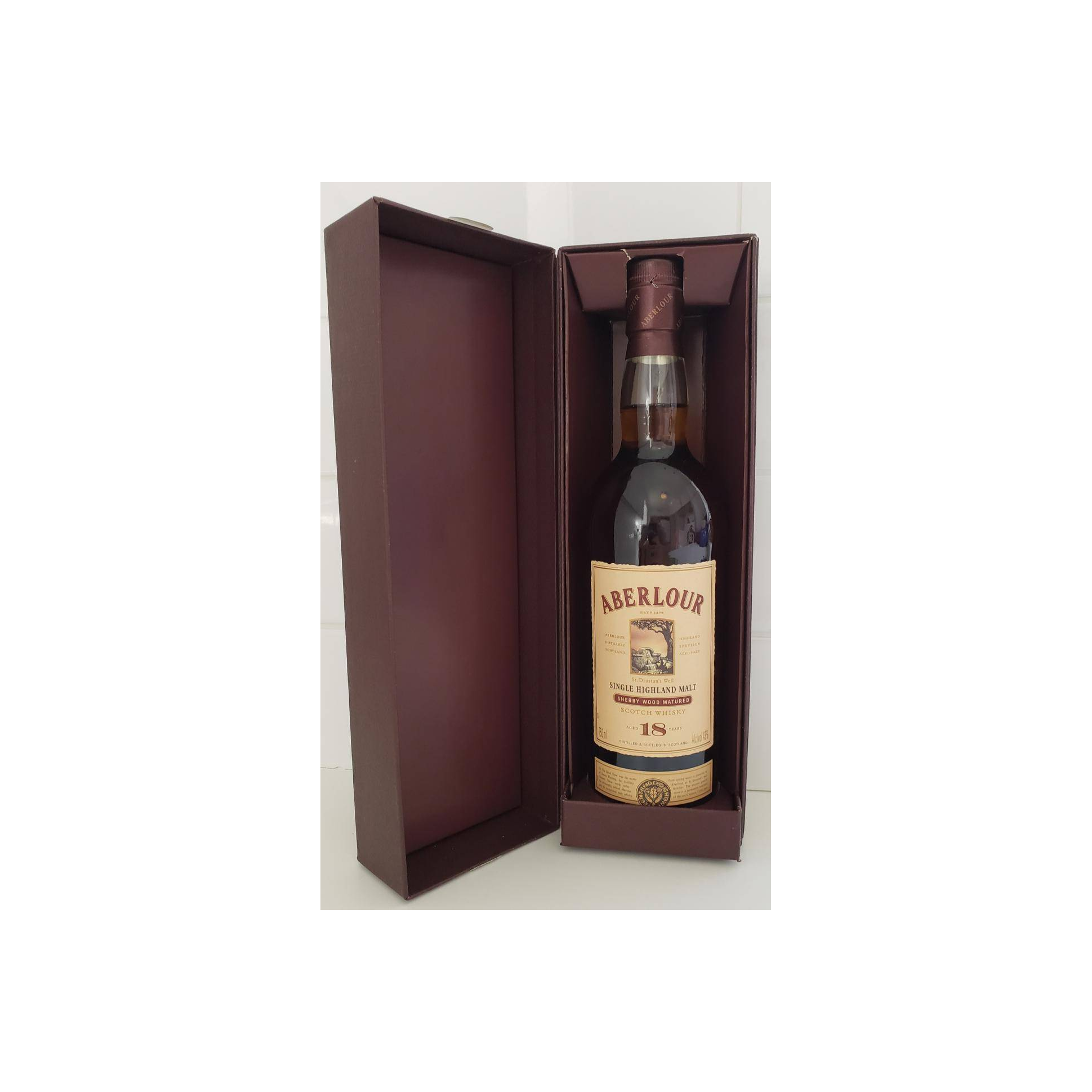 Aberlour 18 Years Single Malt Whisky 3