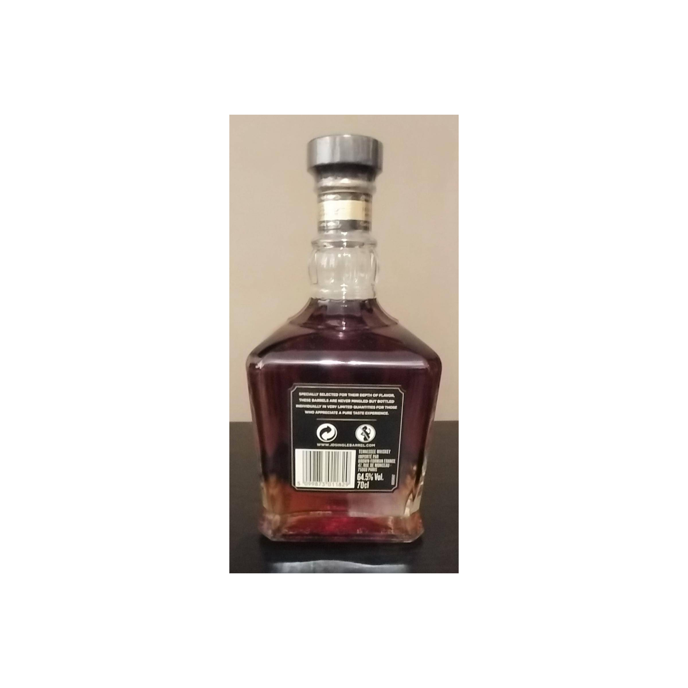 Jack Daniel's Tennessee Whisky  2