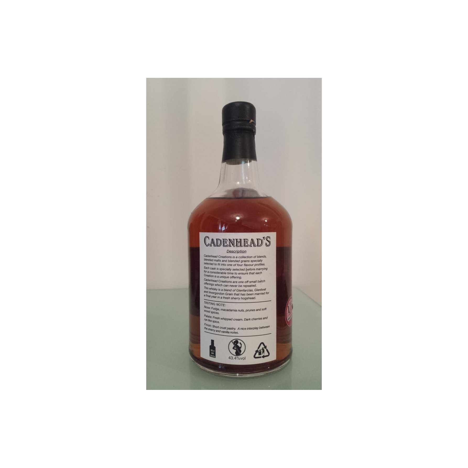 Cadenhead 1973 44 Years Blended Whisky 3