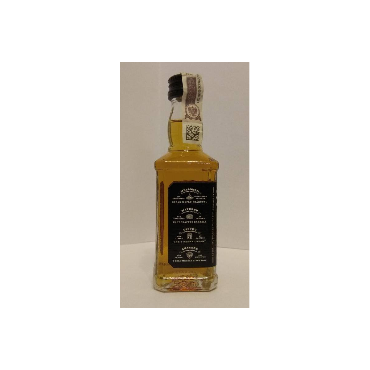 Jack Daniel's Miniature Tennessee Whisky  3