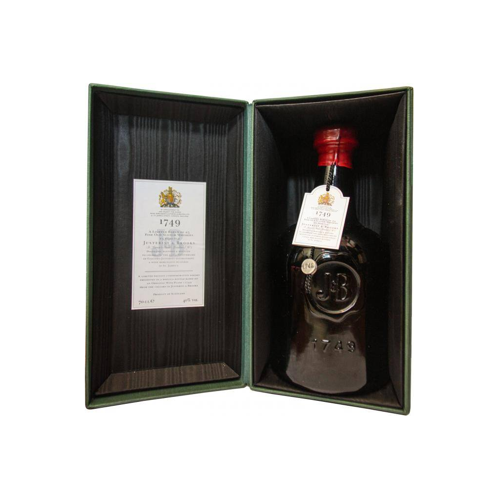 J&B 25-year-old 2