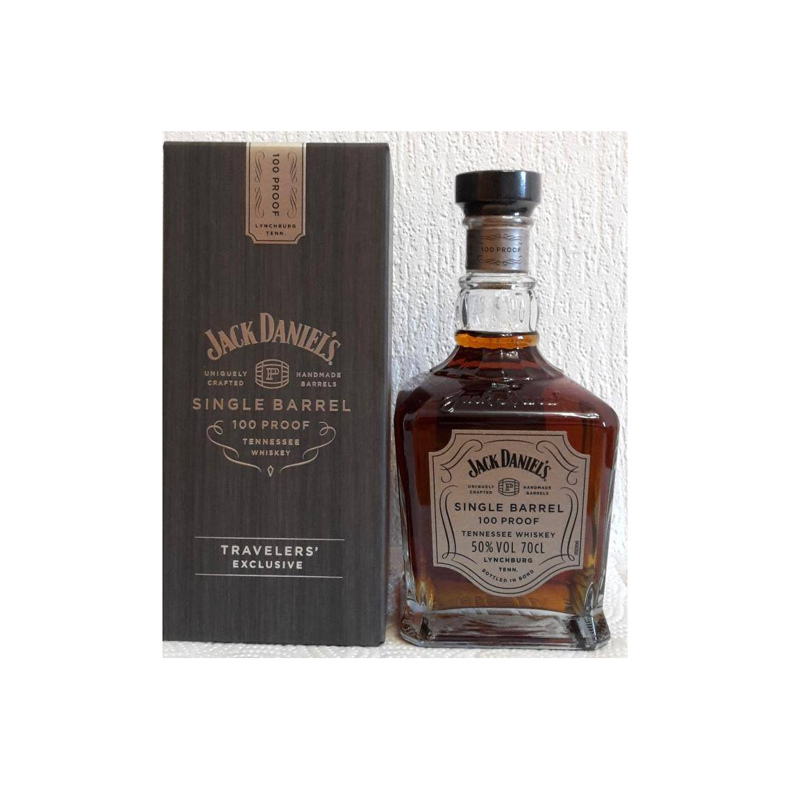 Jack Daniel's Tennessee Whisky  2