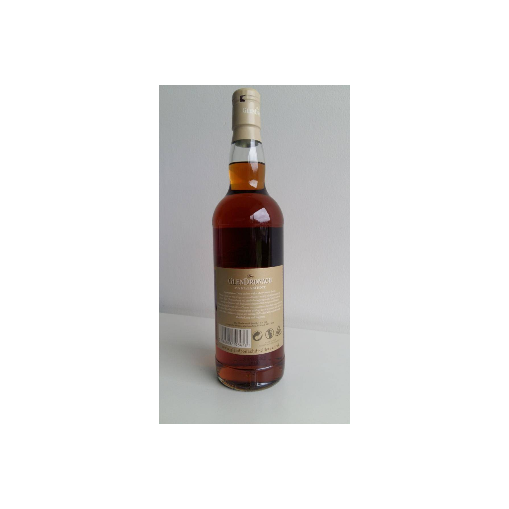 GlenDronach 21 Years Single Malt Whisky 2