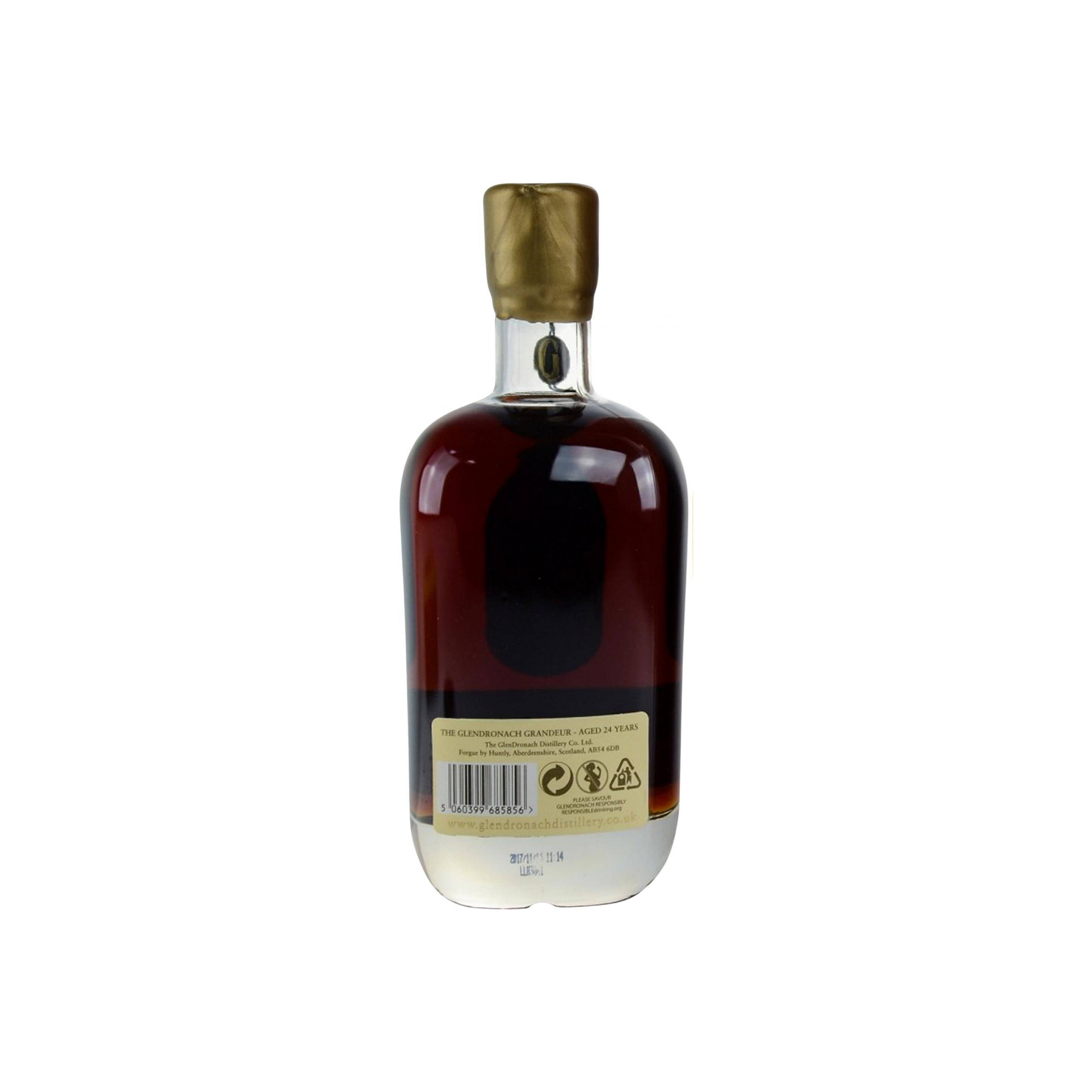 GlenDronach 24 Years Single Malt Whisky 2