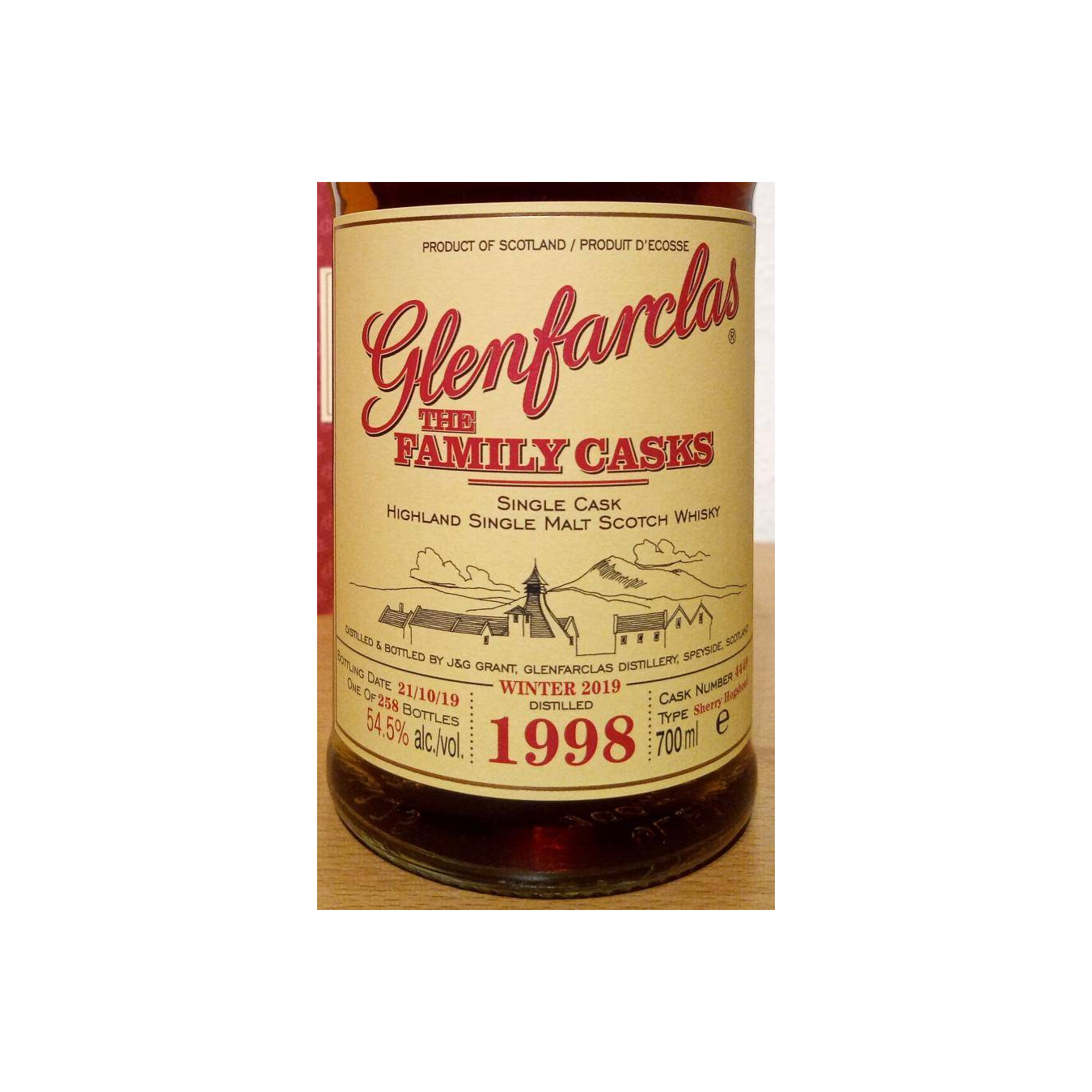Glenfarclas 1998 21 Years Single Malt Whisky 3