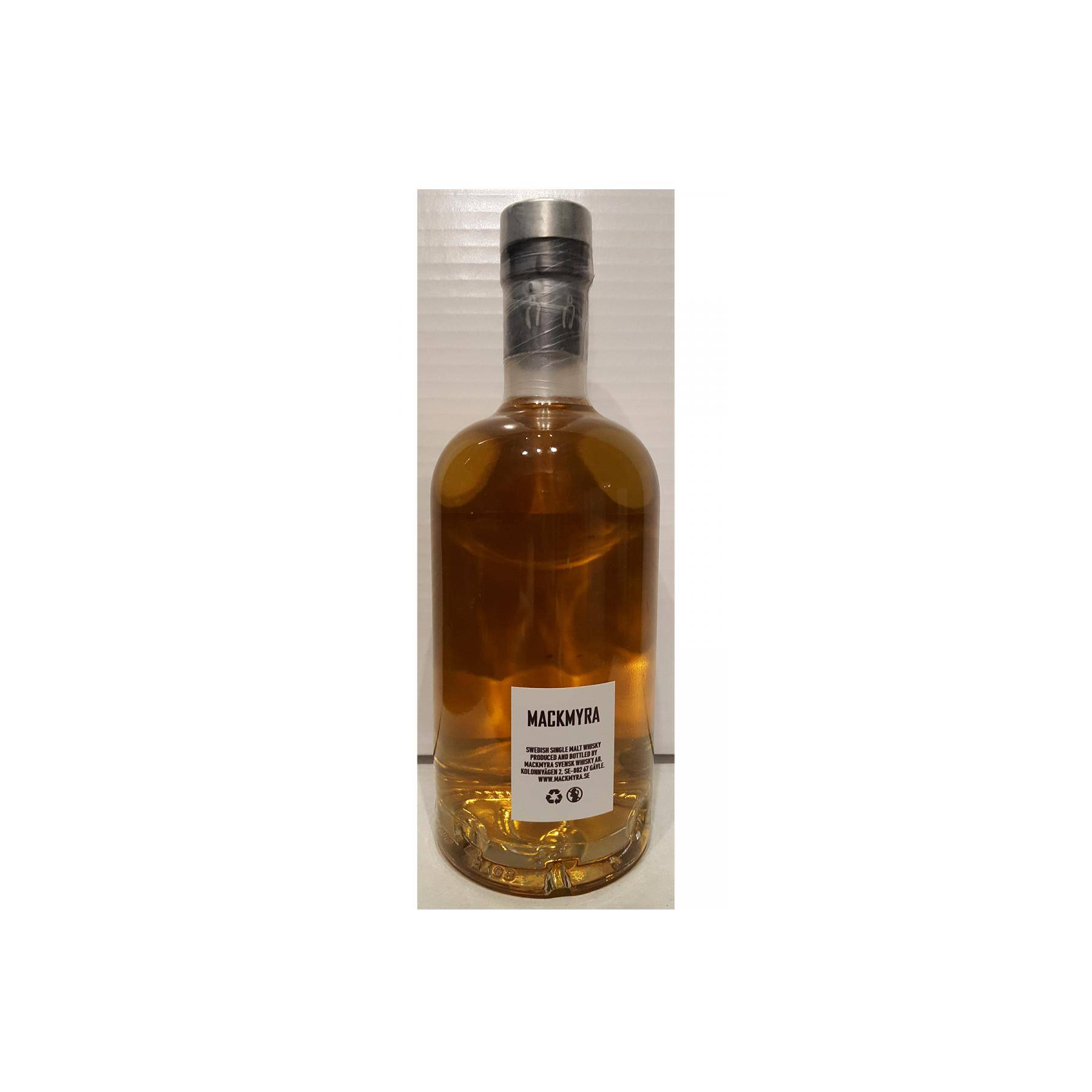 Mackmyra 2010 8 Years Single Malt Whisky 2