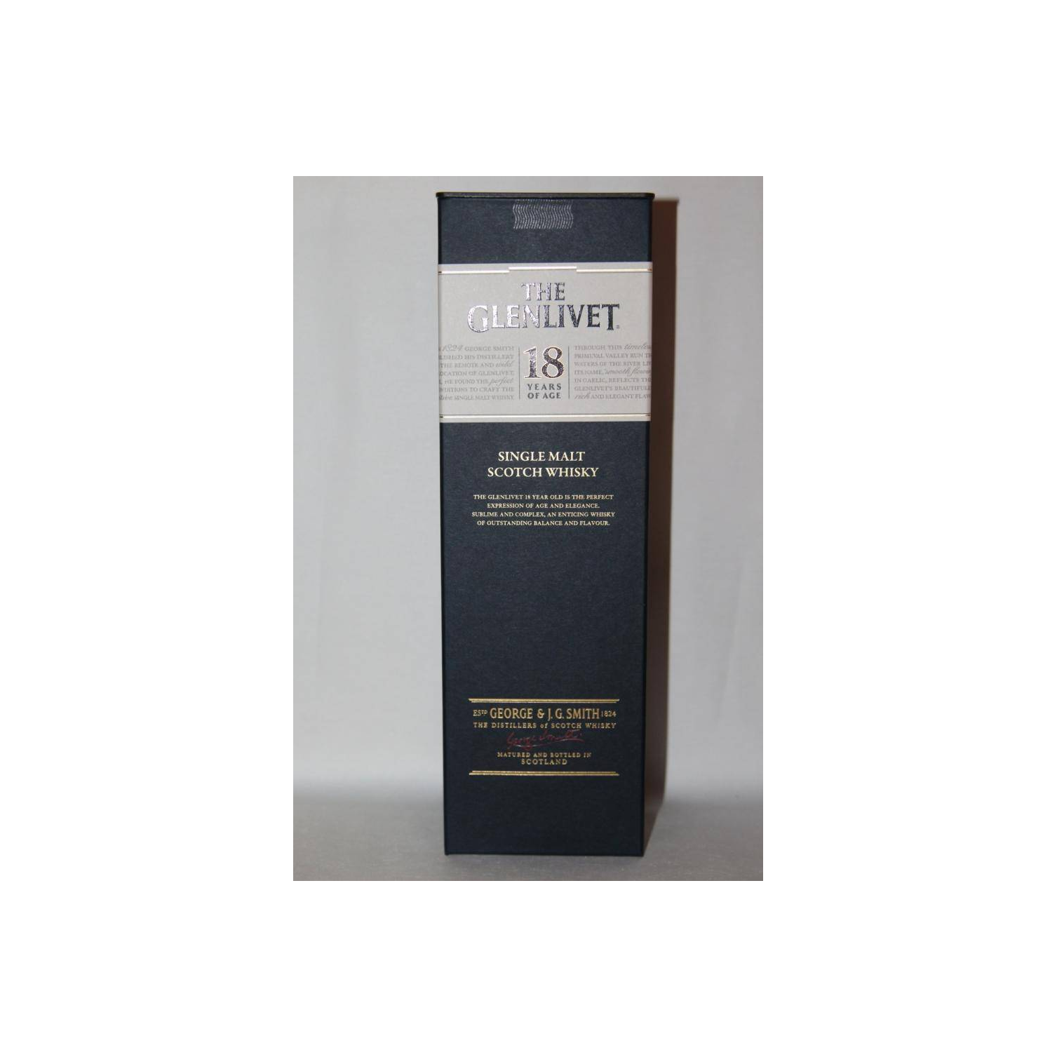 The Glenlivet 18 Years Single Malt Whisky 2