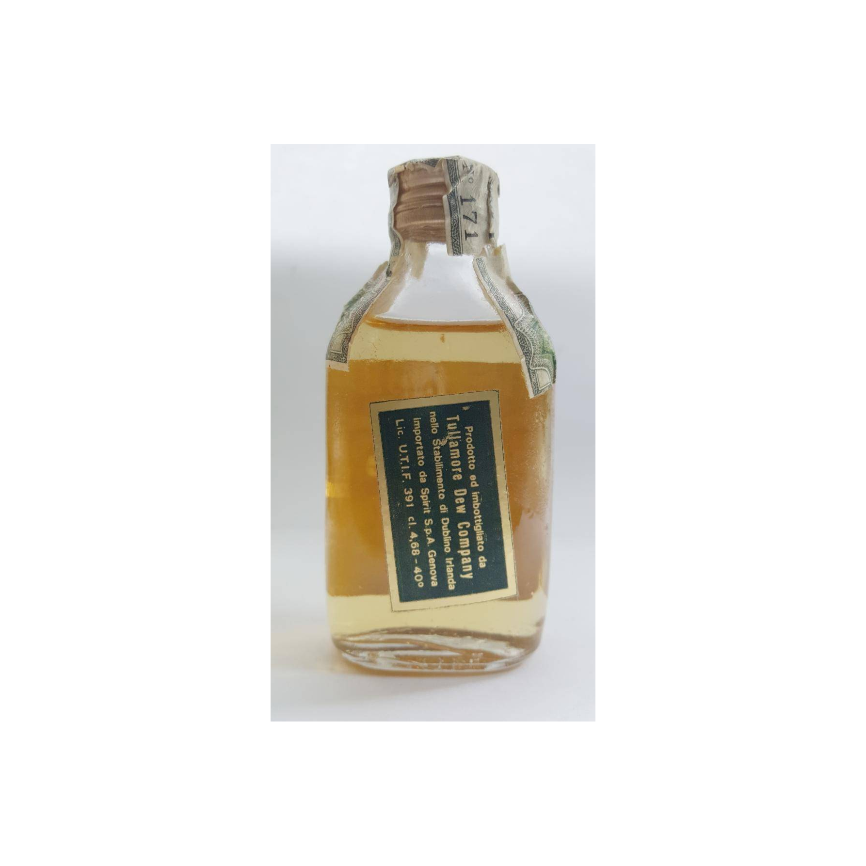 Tullamore Dew Blended Whisky 3