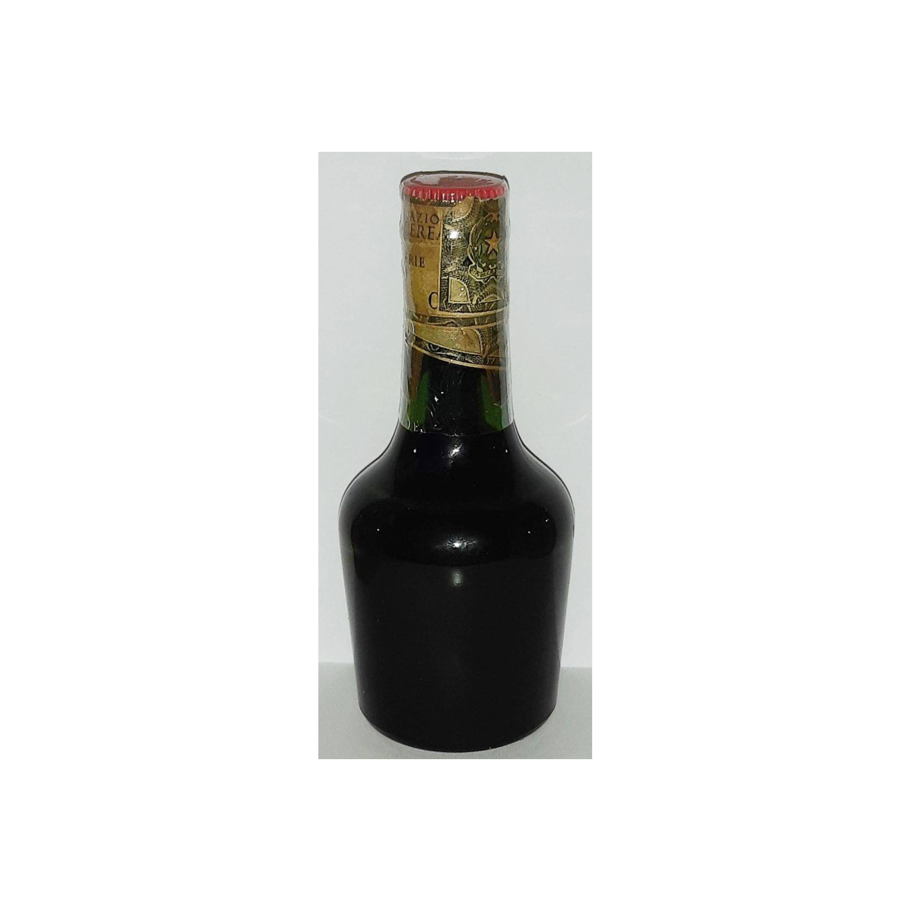 VAT 69 Finest Scotch Whisky 3