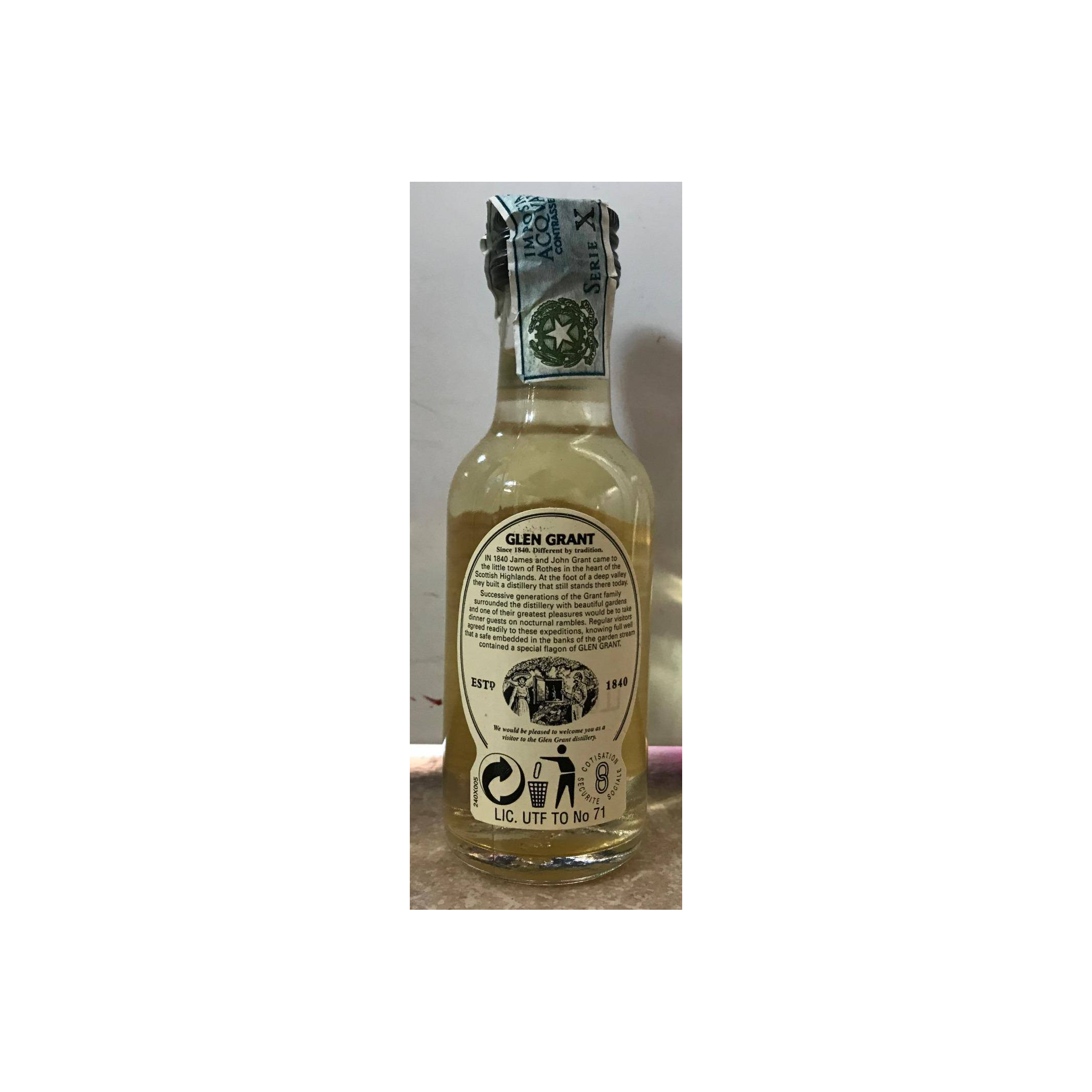 Glen Grant Miniature 5 Years Single Malt Whisky 3