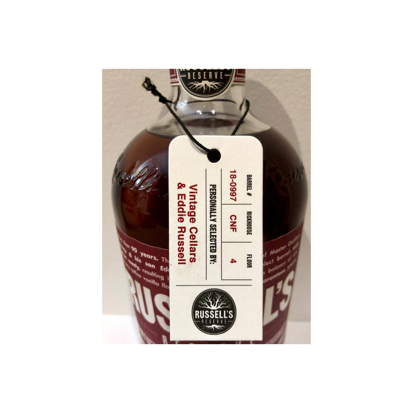 Russell's Reserve 10 Years Bourbon Whisky 2