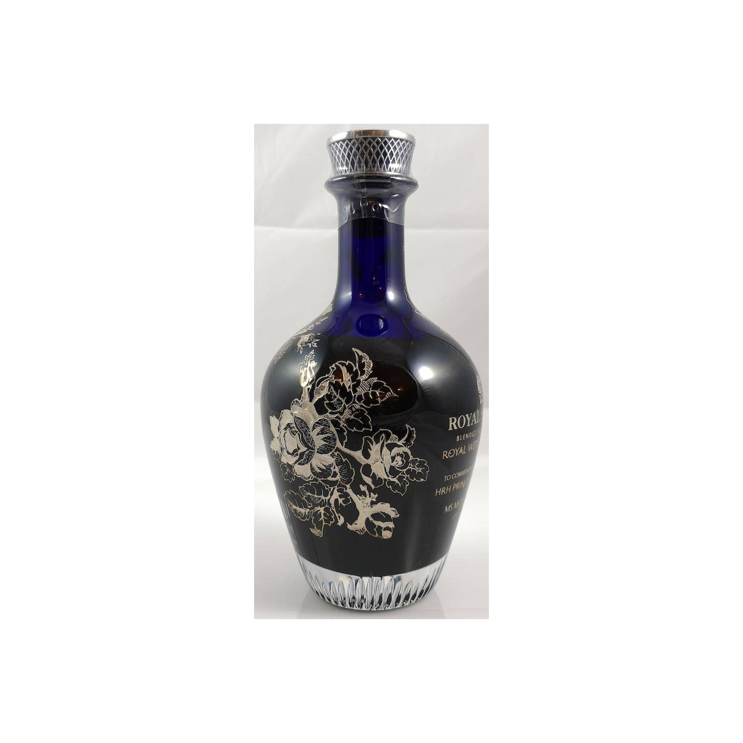 Chivas Regal Blended Whisky 2