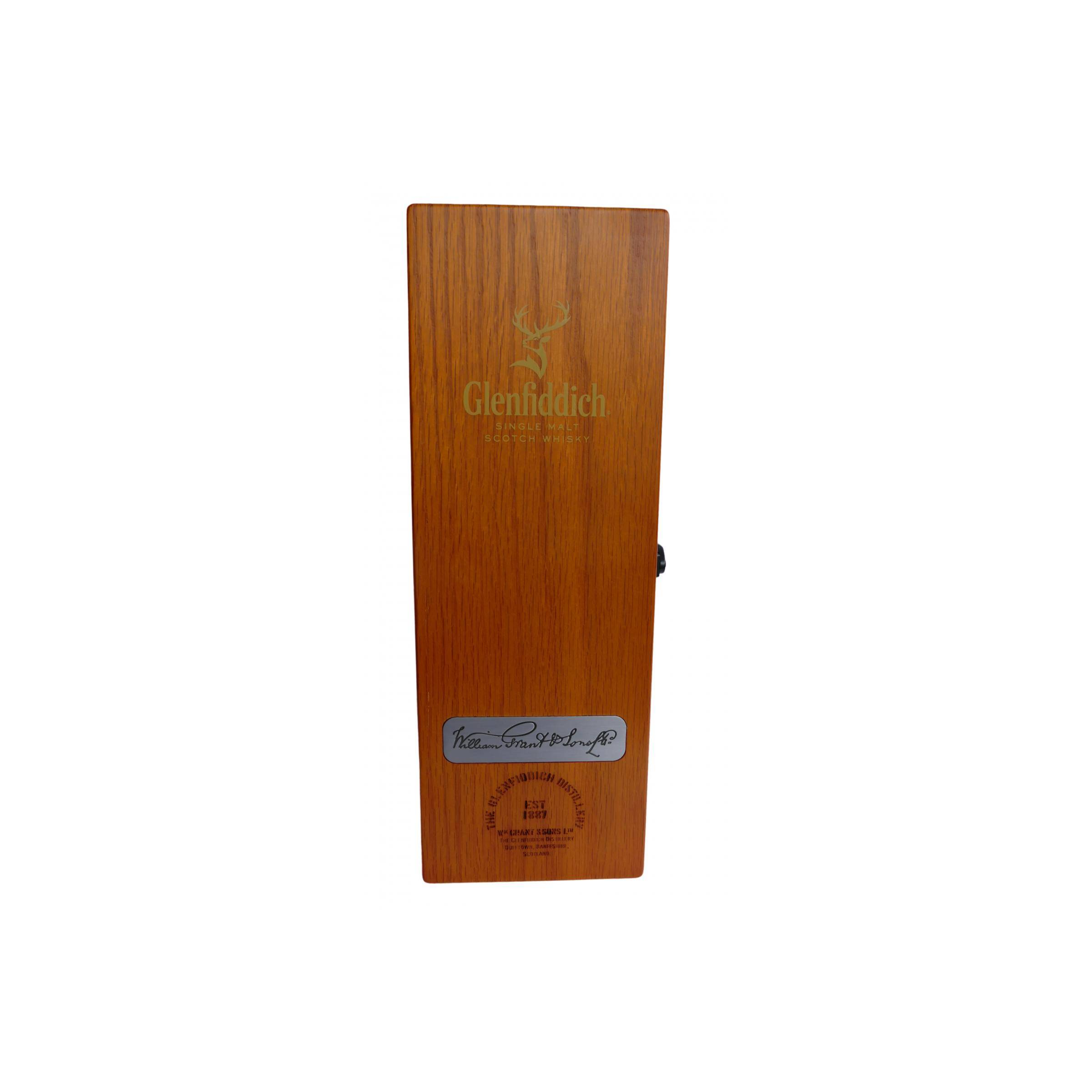 Glenfiddich 2003 15 Years Single Malt Whisky 3