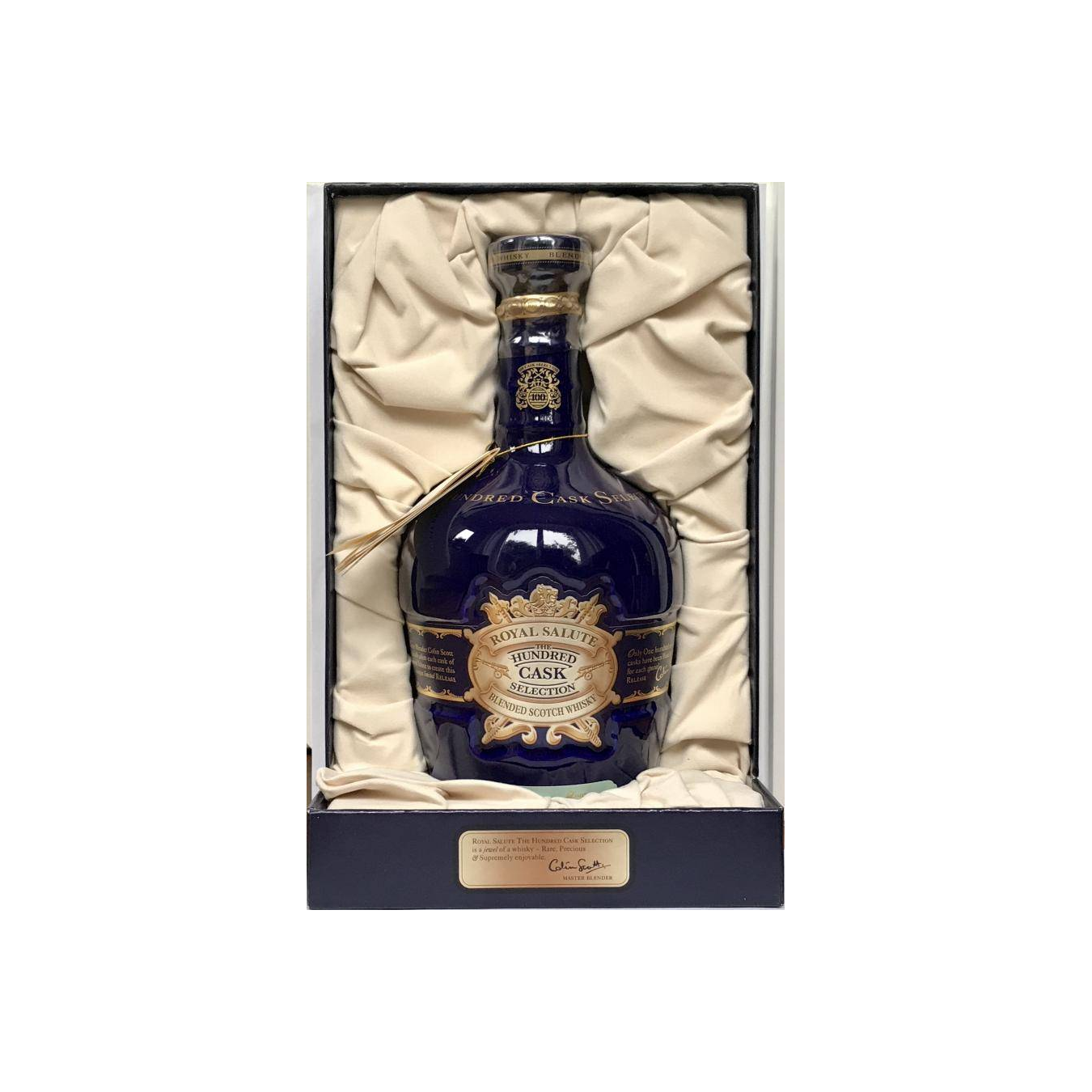 Chivas Regal Blended Whisky 3