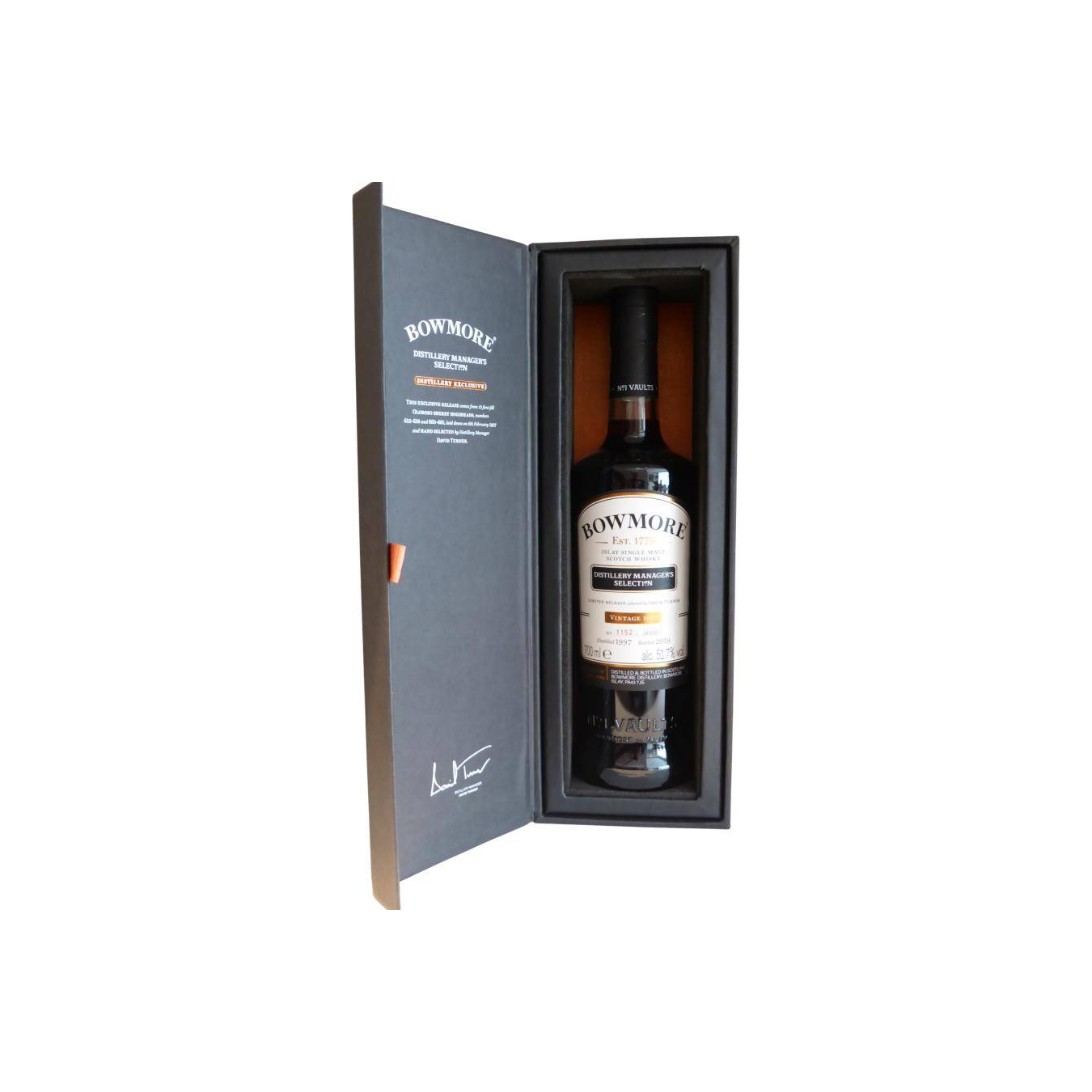 Bowmore 1997 22 Years Single Malt Whisky 3