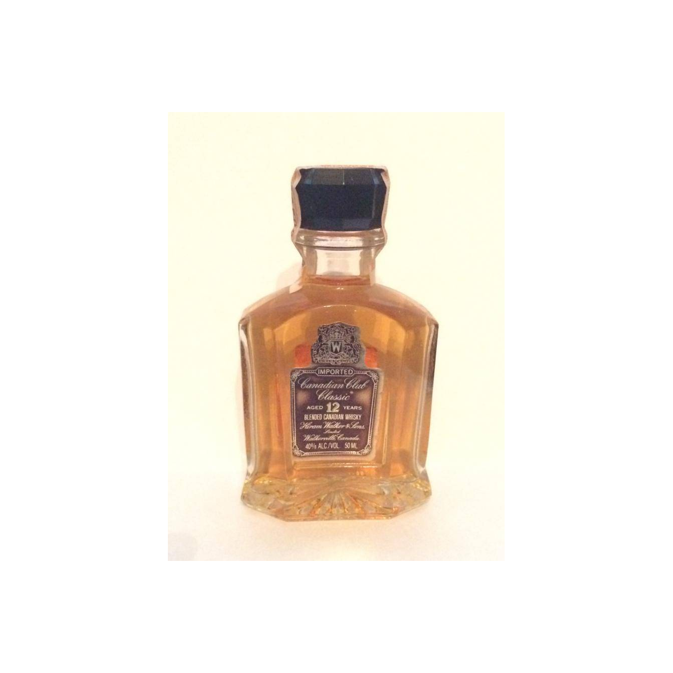 Canadian Club 1979 12 Years Canadian Whisky 2