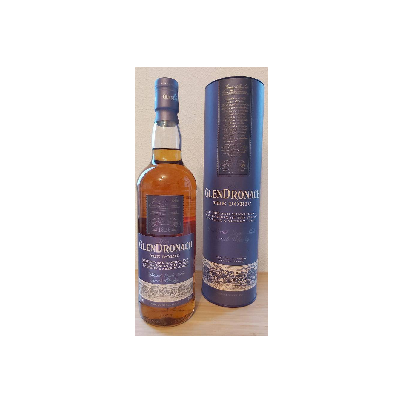 GlenDronach Single Malt Whisky 2