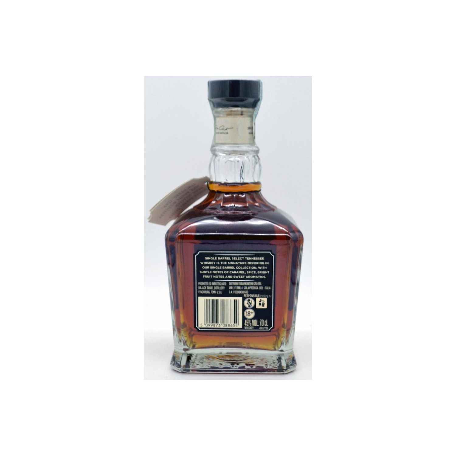 Jack Daniel's Tennessee Whisky  2