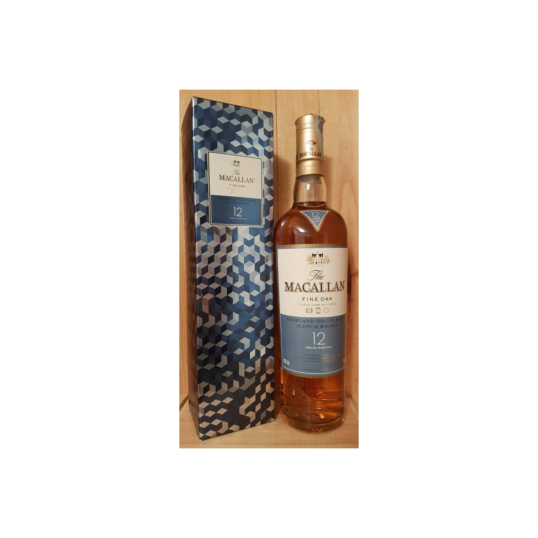 The Macallan 12 Years Single Malt Whisky 2