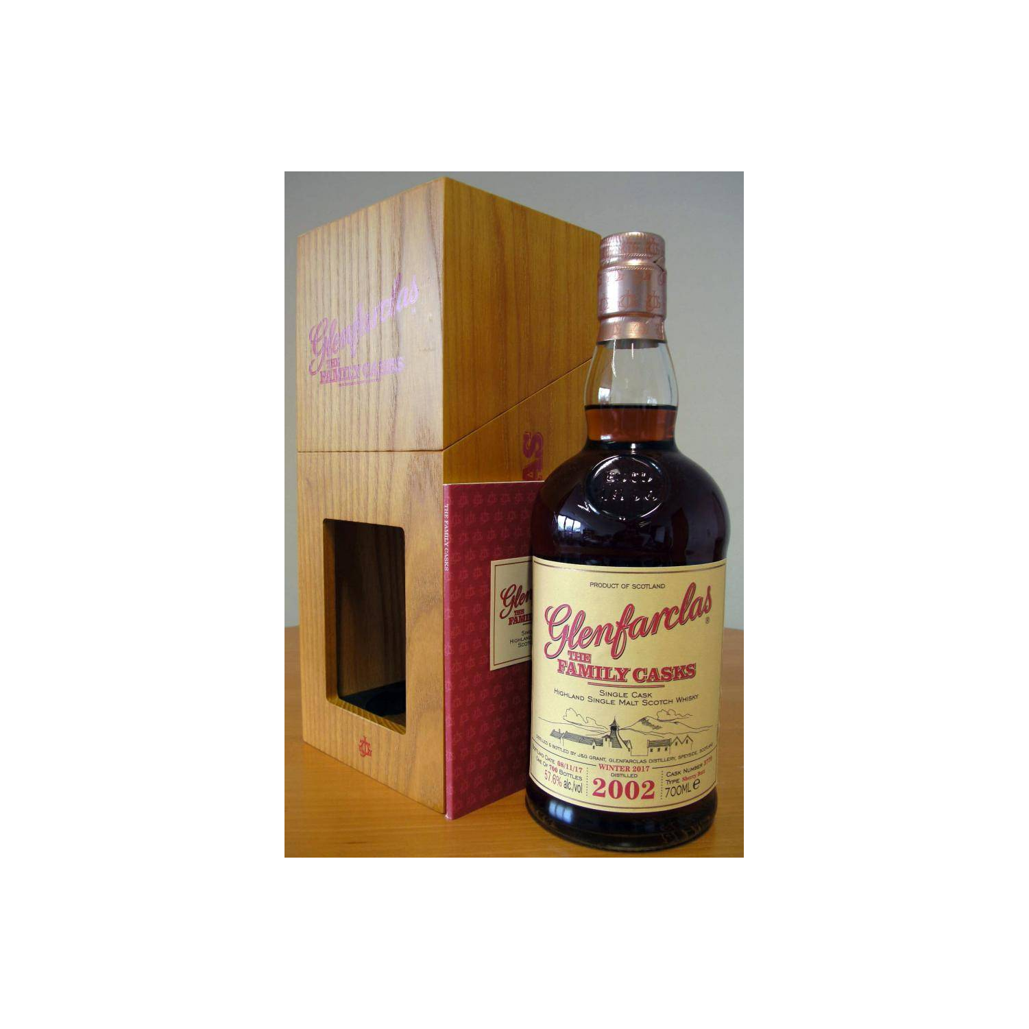 Glenfarclas 2002 15 Years Single Malt Whisky 3
